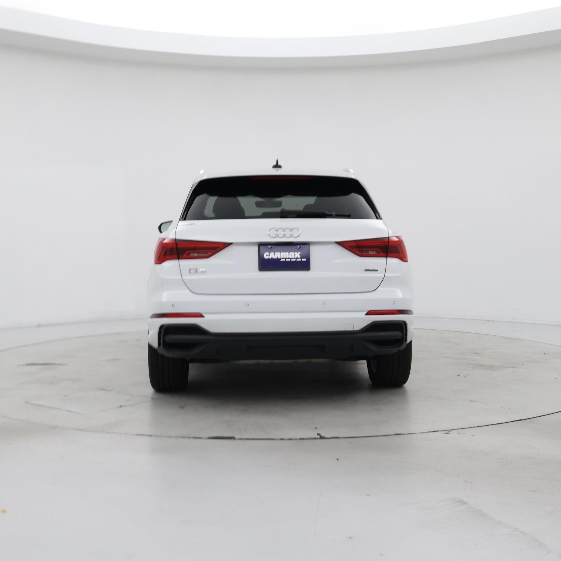 Thumbnail: 2024 Audi Q3 - 6