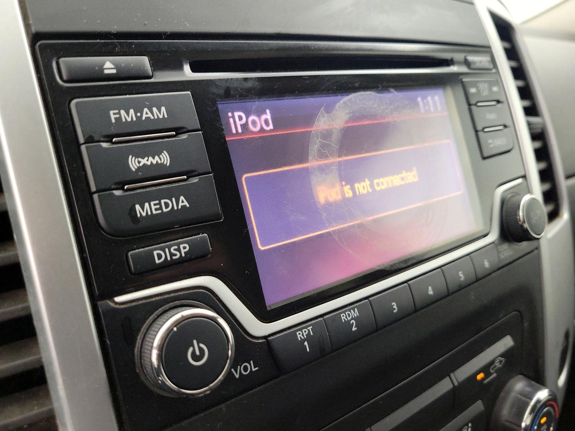 Thumbnail: 2015 Nissan Frontier - 14