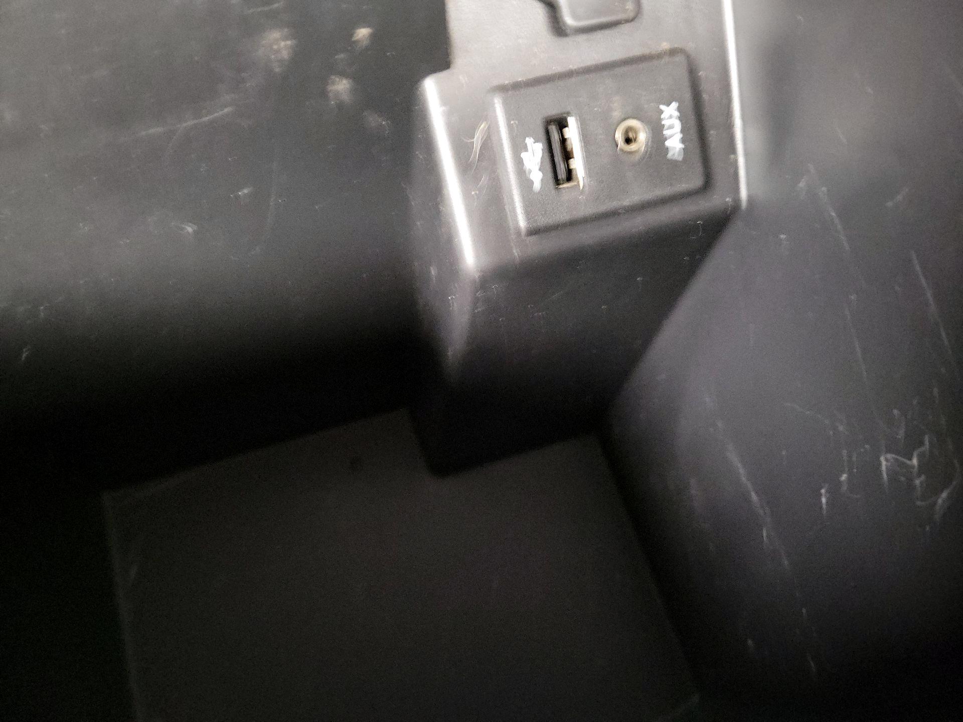 Thumbnail: 2015 Nissan Frontier - 17