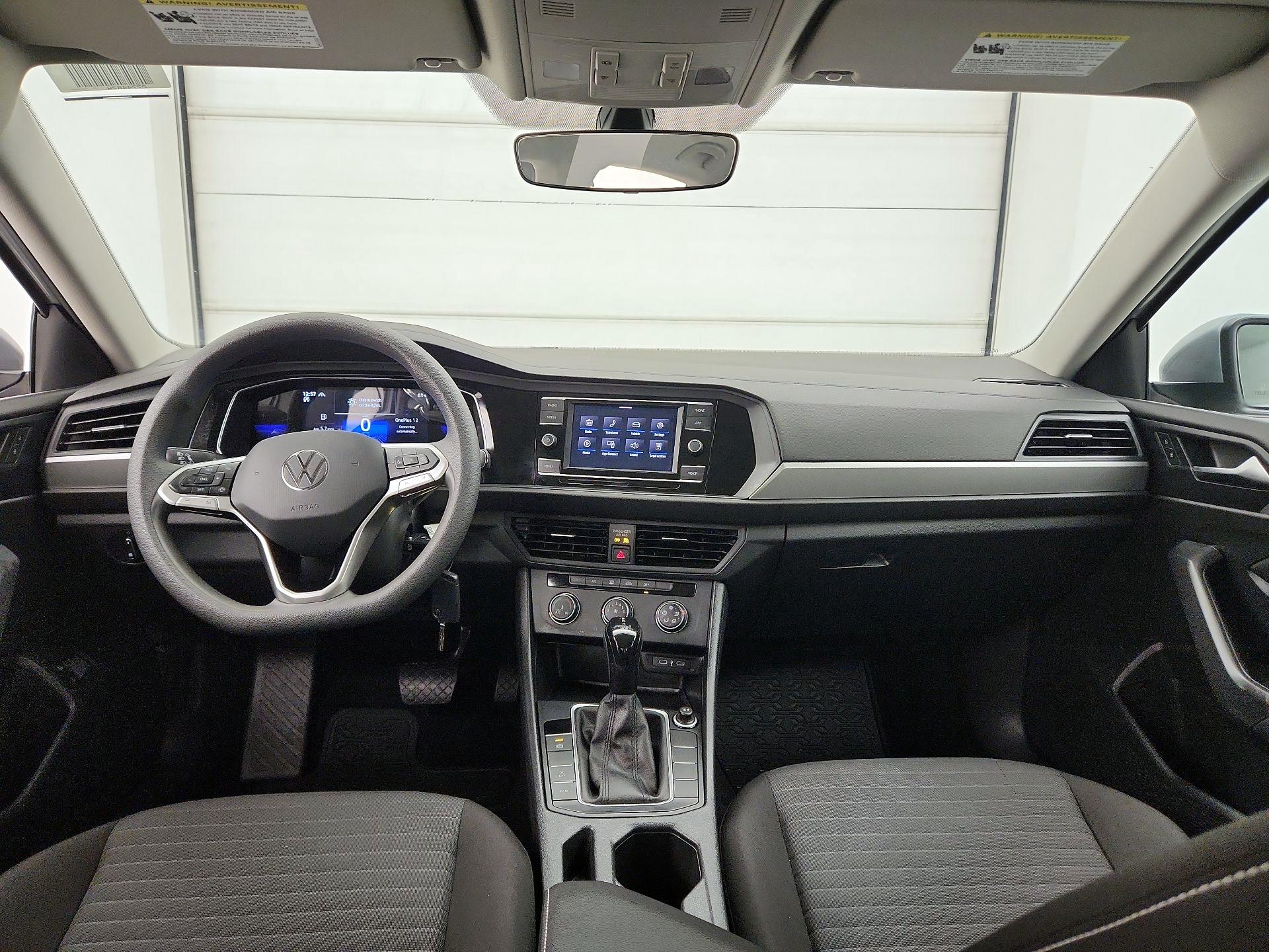 Thumbnail: 2023 Volkswagen Jetta - 9