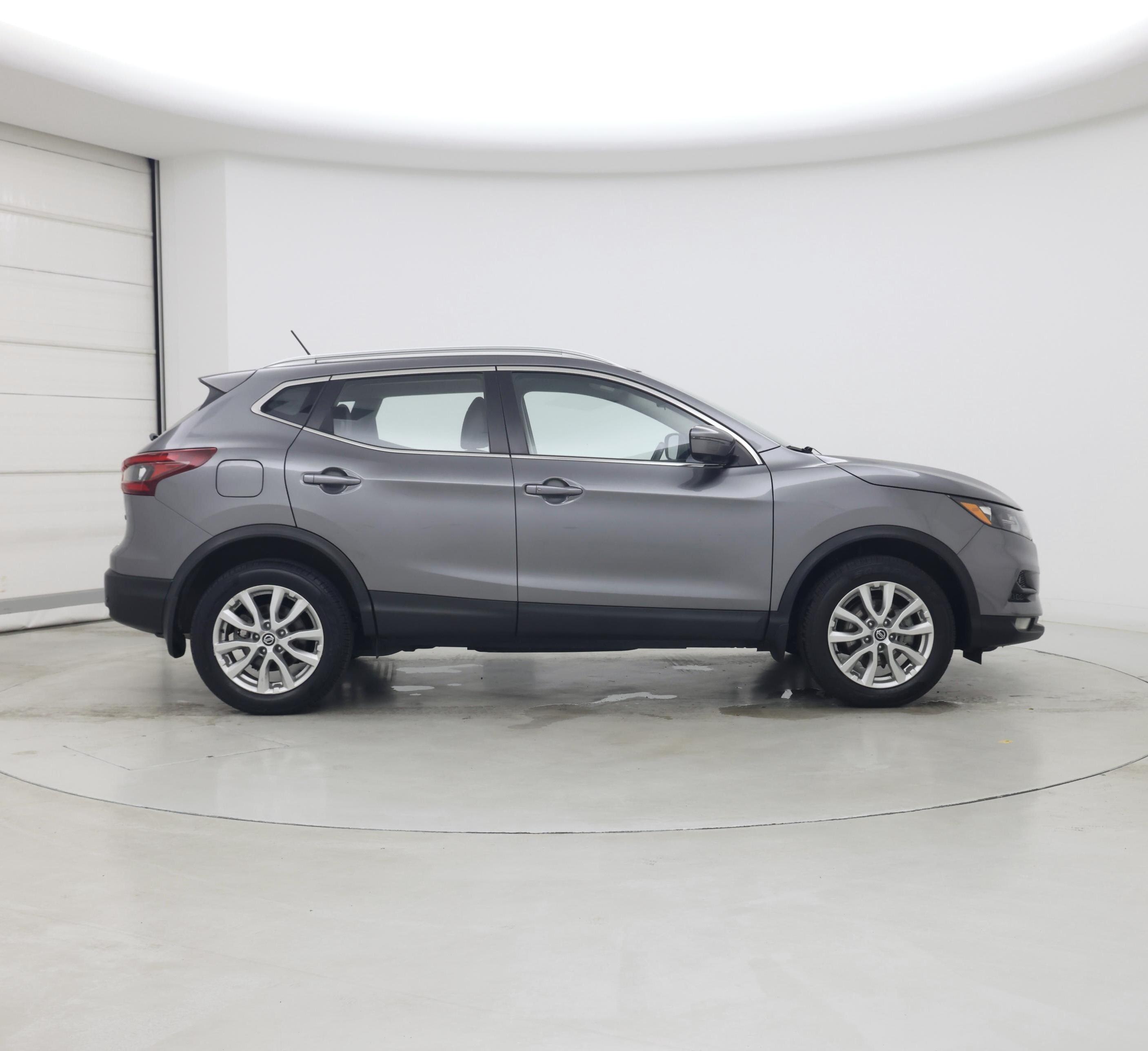 Thumbnail: 2022 Nissan Rogue Sport - 7