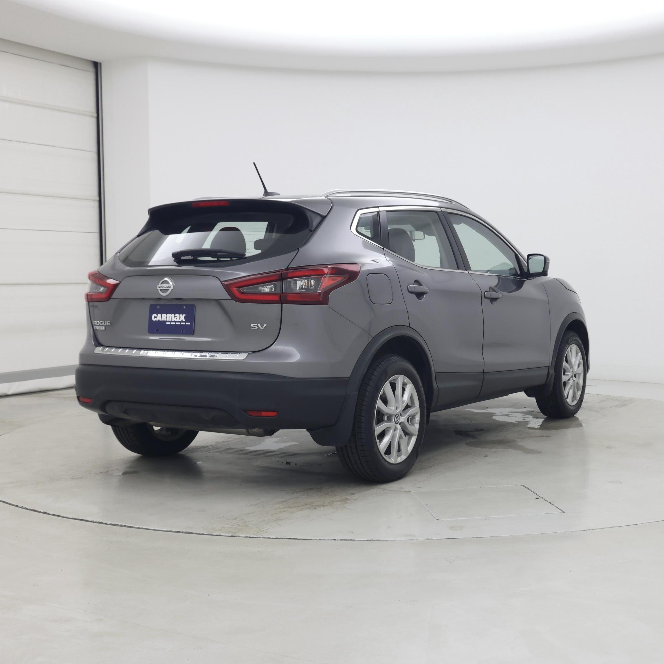 Thumbnail: 2022 Nissan Rogue Sport - 8