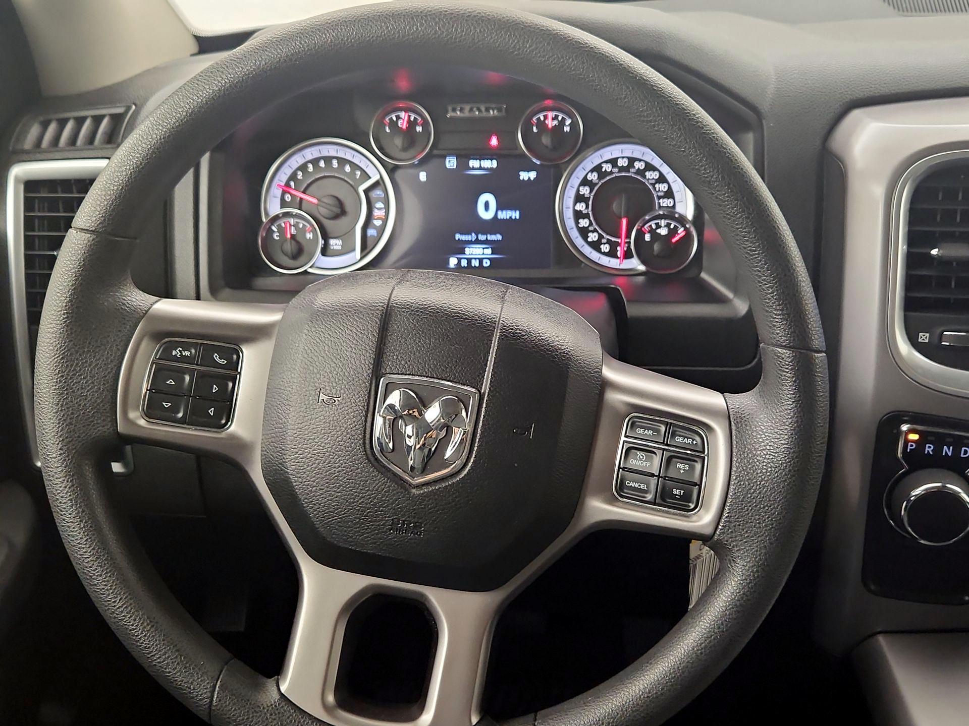 Thumbnail: 2023 RAM 1500 Classic - 10