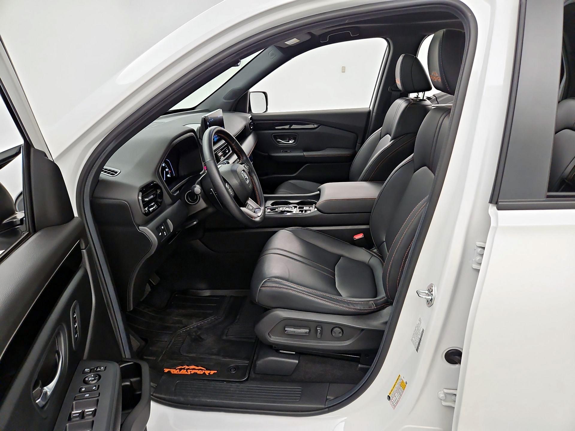 Thumbnail: 2025 Honda Pilot - 11