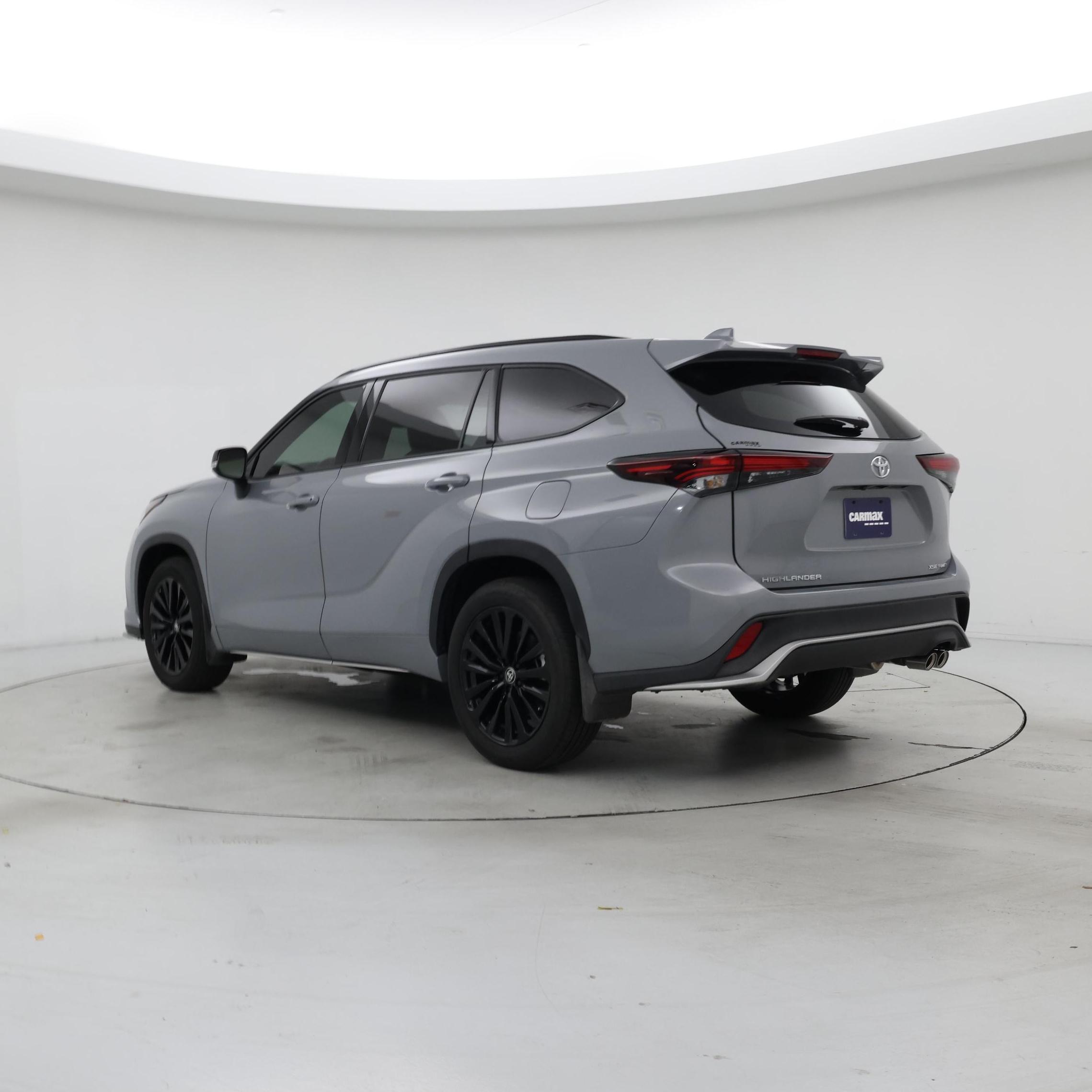 Thumbnail: 2025 Toyota Highlander - 2