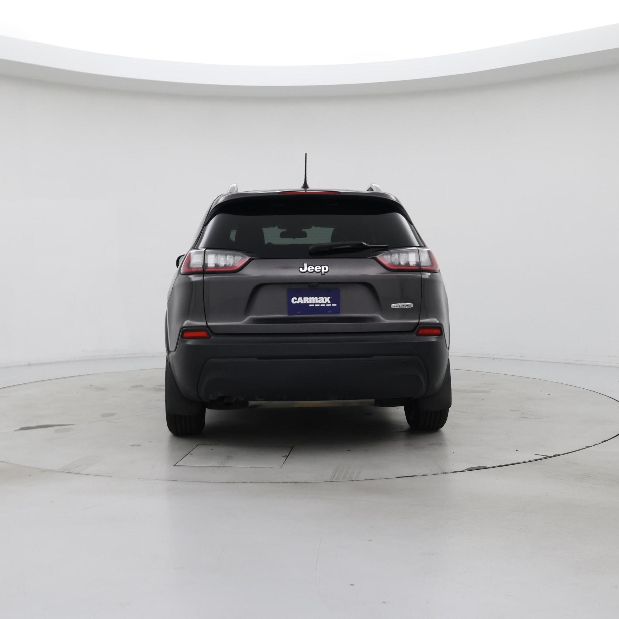 Thumbnail: 2019 Jeep Cherokee - 6
