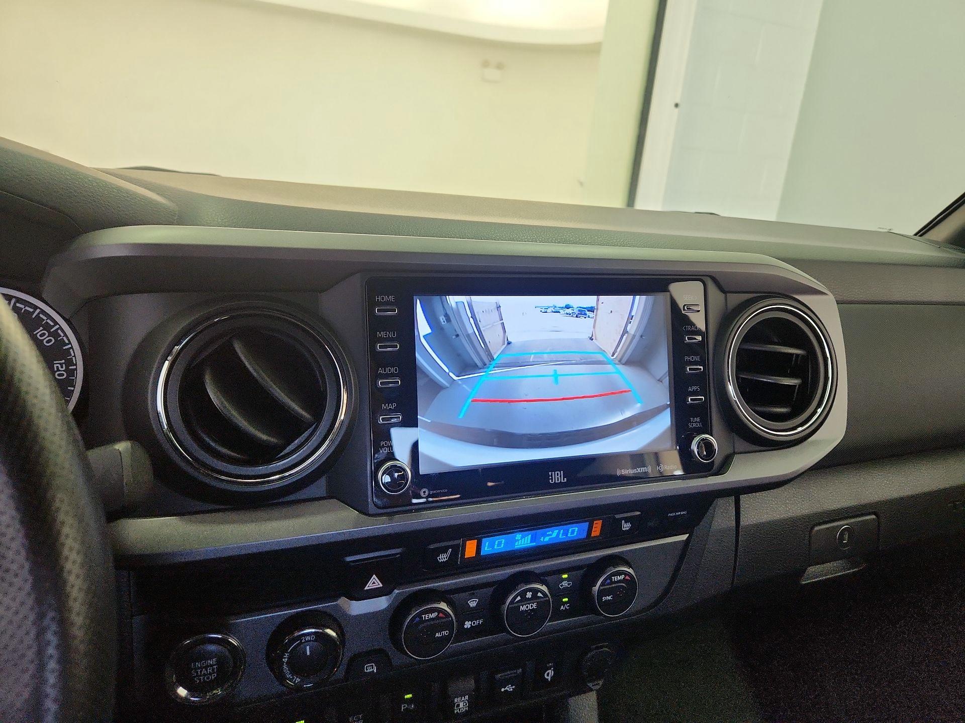 Thumbnail: 2022 Toyota Tacoma - 14