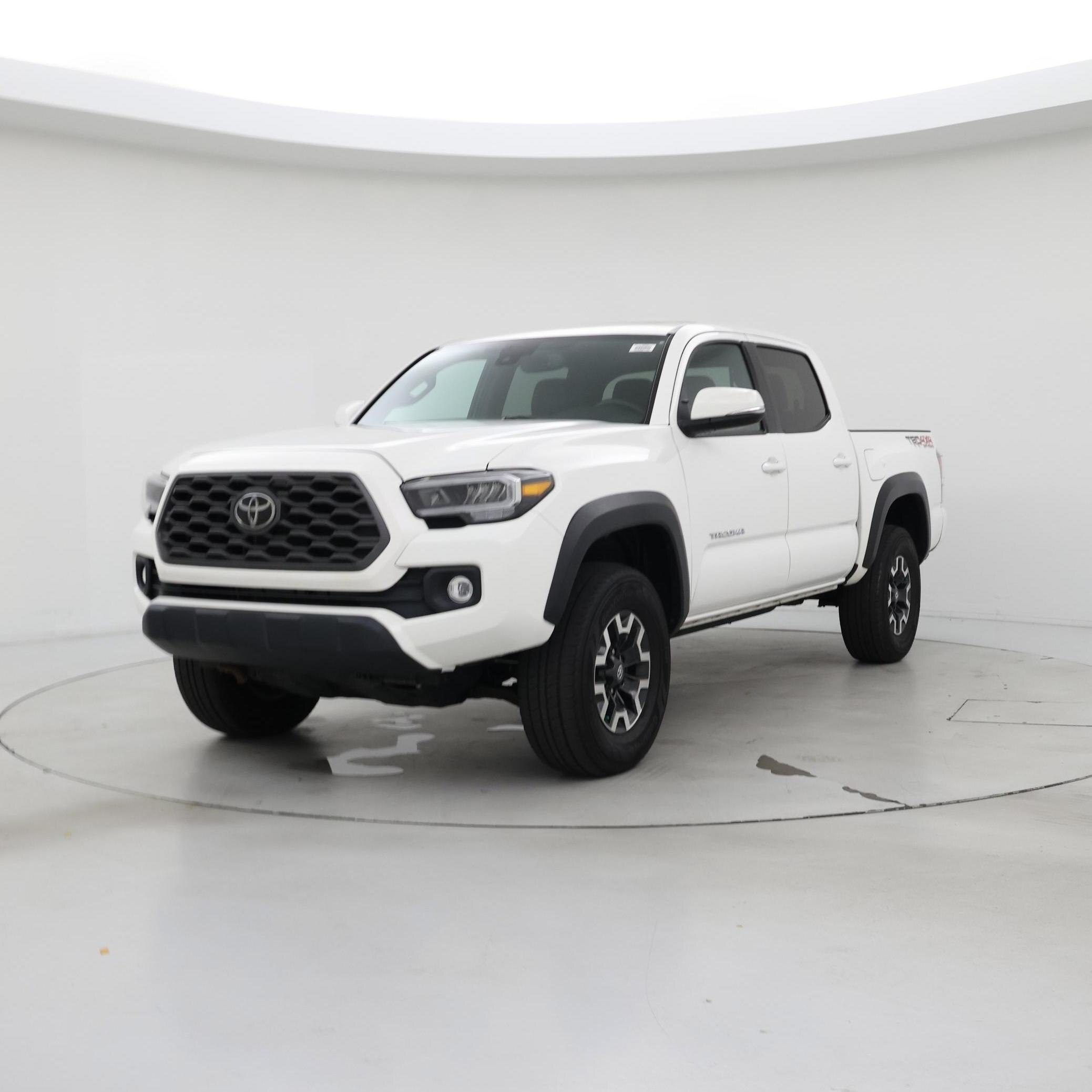 Thumbnail: 2022 Toyota Tacoma - 4