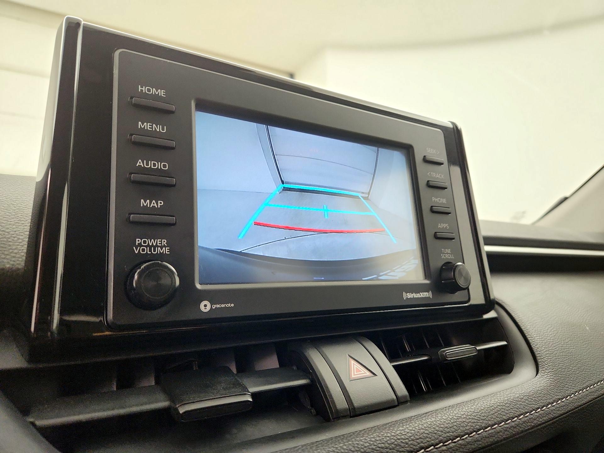 Thumbnail: 2021 Toyota RAV4 - 14