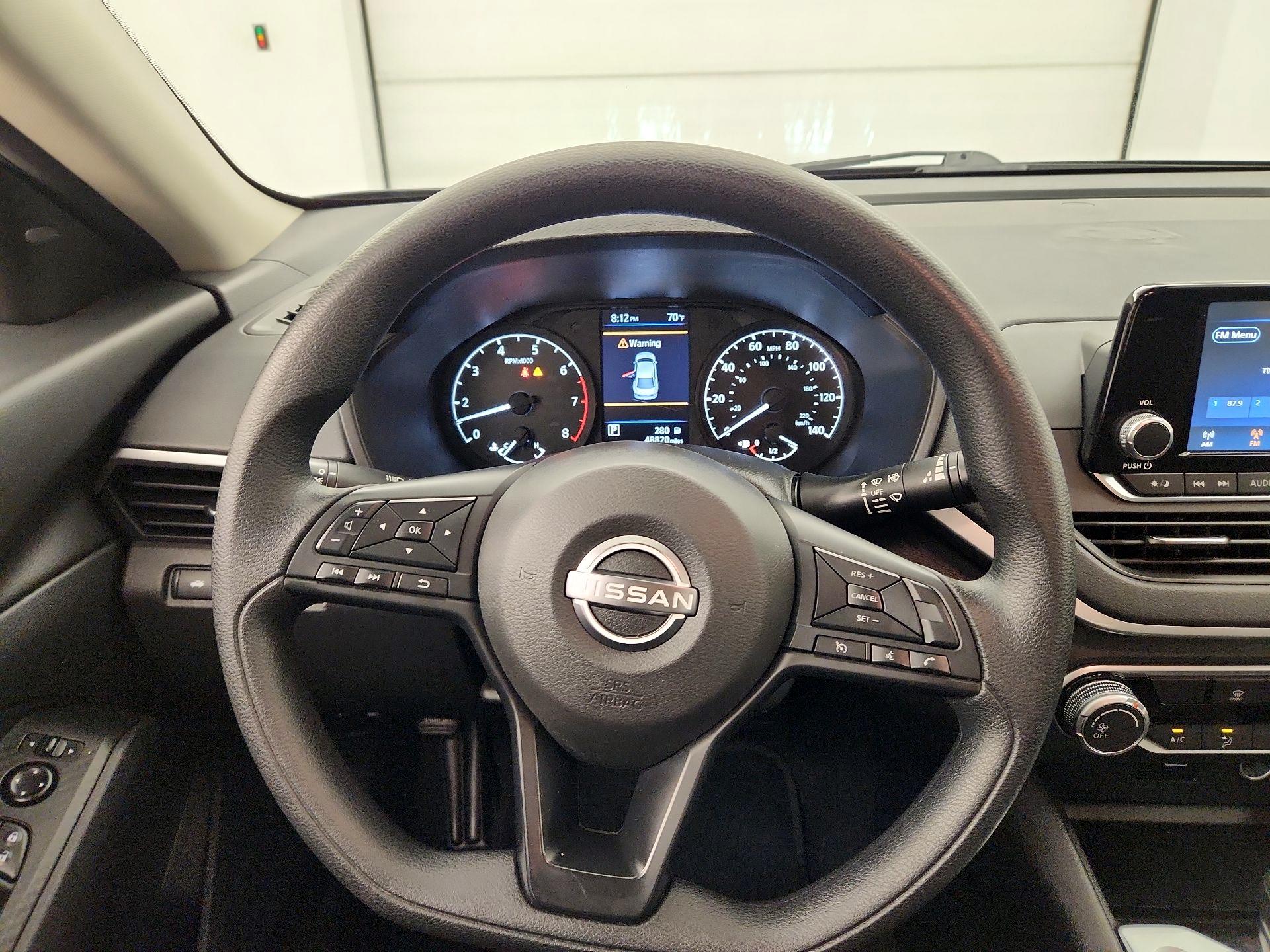 Thumbnail: 2023 Nissan Altima - 10
