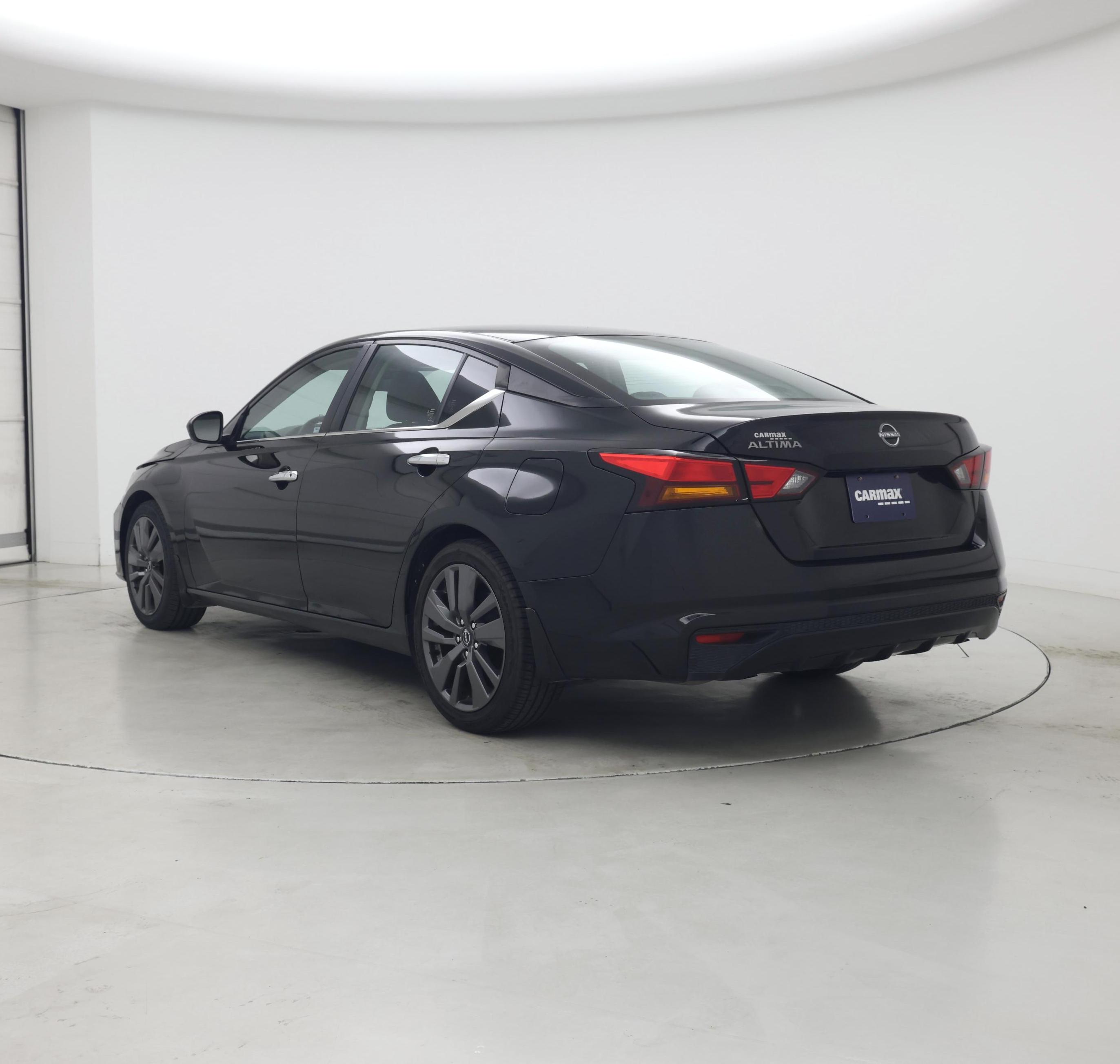 Thumbnail: 2023 Nissan Altima - 2