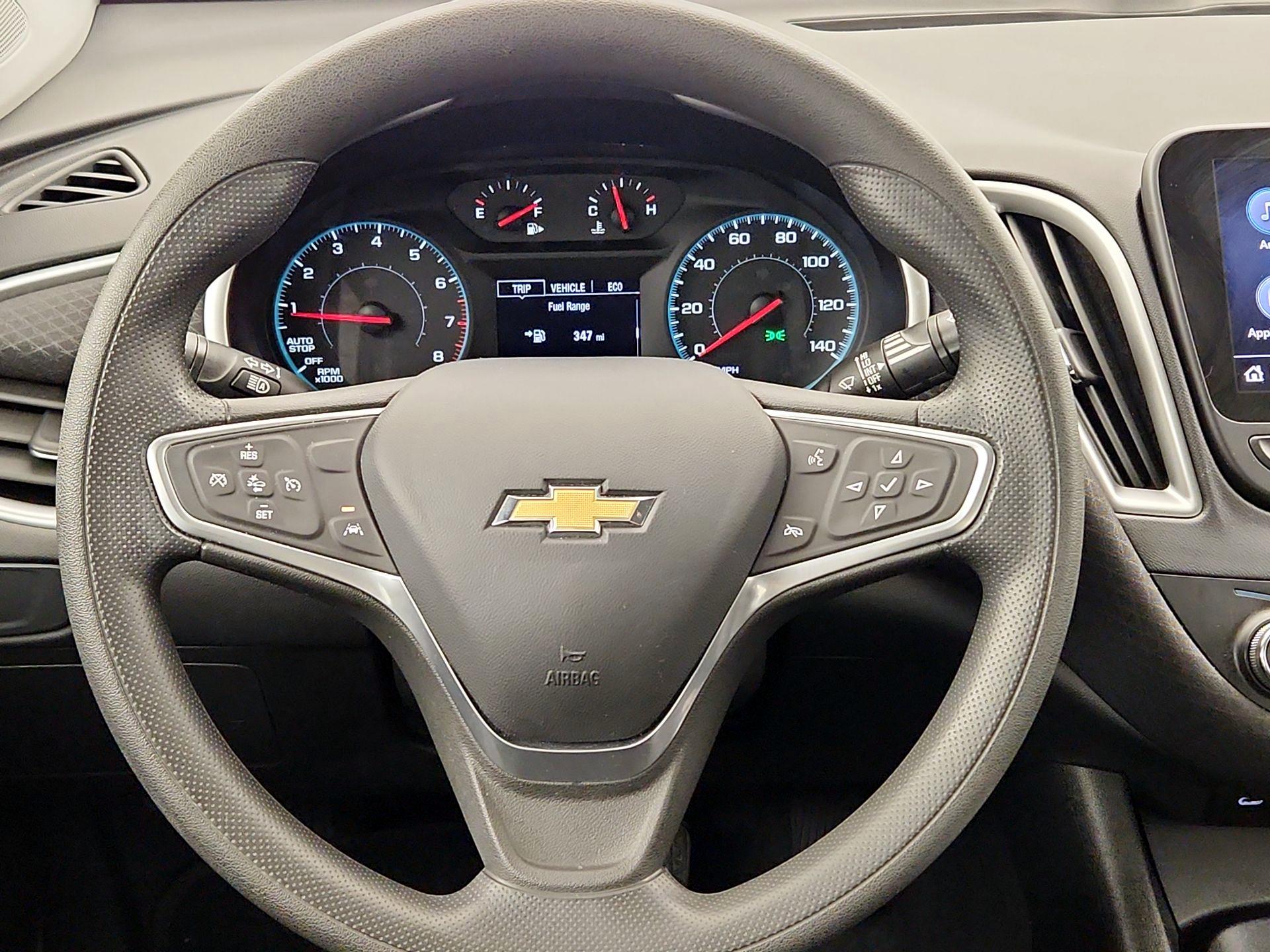Thumbnail: 2023 Chevrolet Malibu - 10