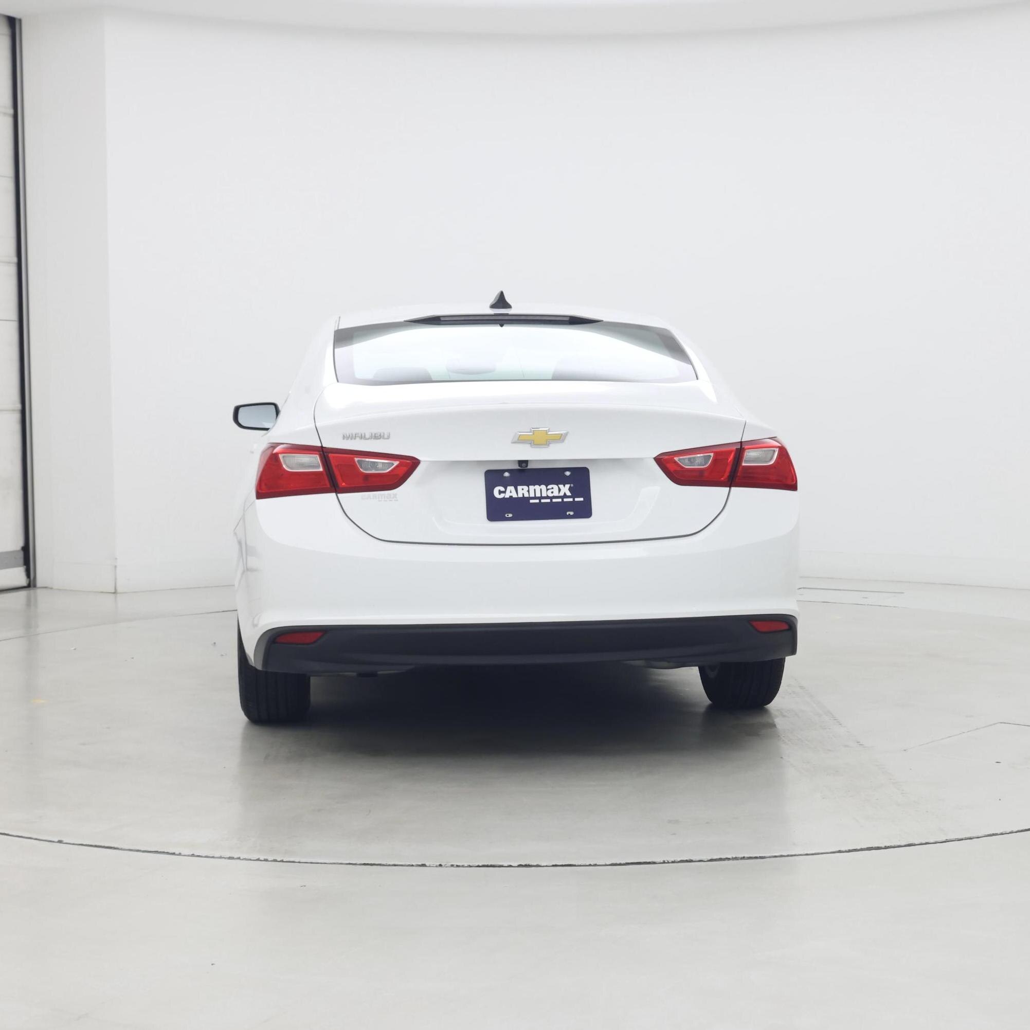 Thumbnail: 2023 Chevrolet Malibu - 6