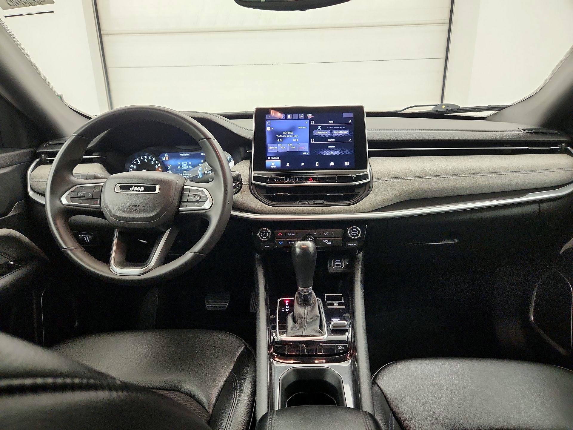 Thumbnail: 2023 Jeep Compass - 9