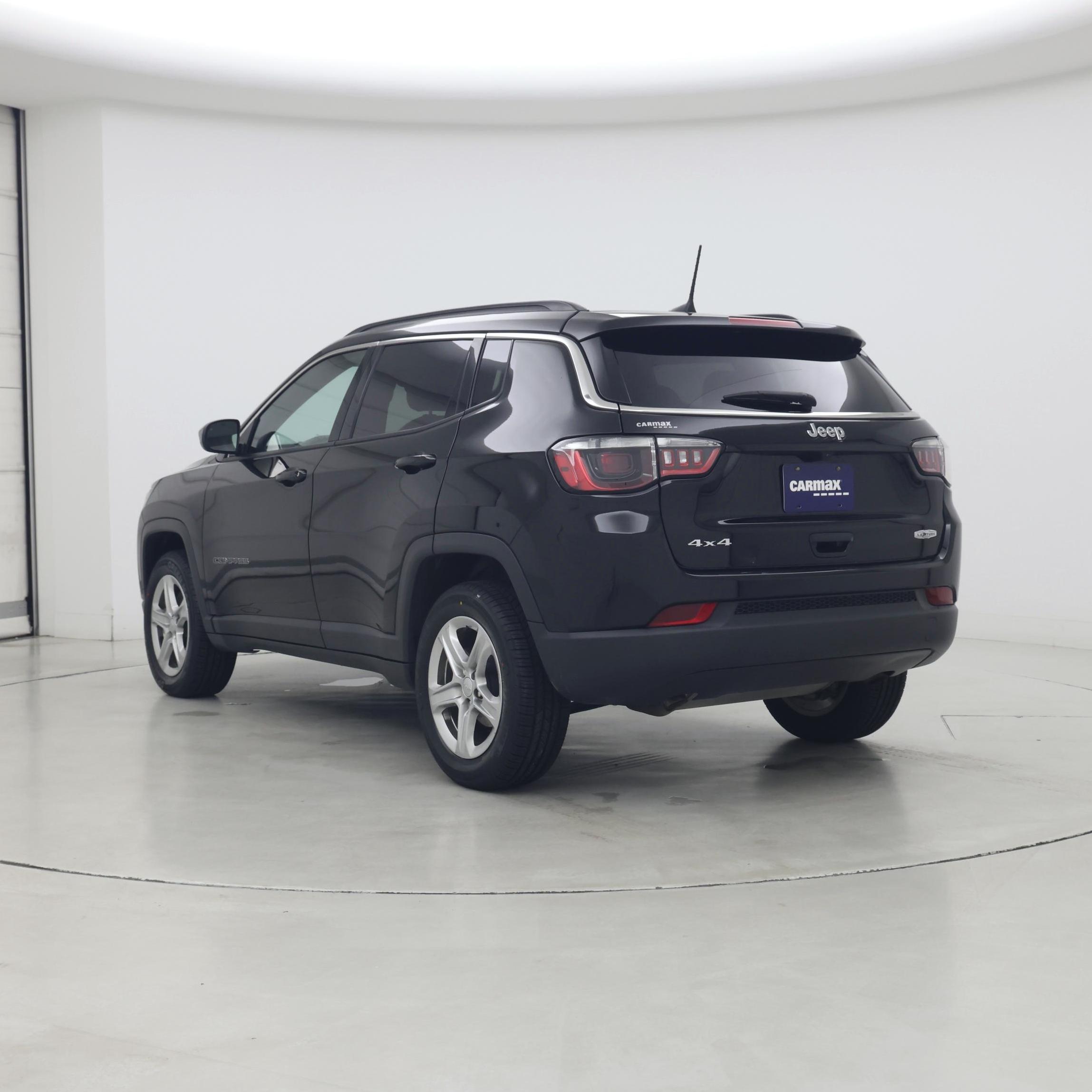 Thumbnail: 2023 Jeep Compass - 2