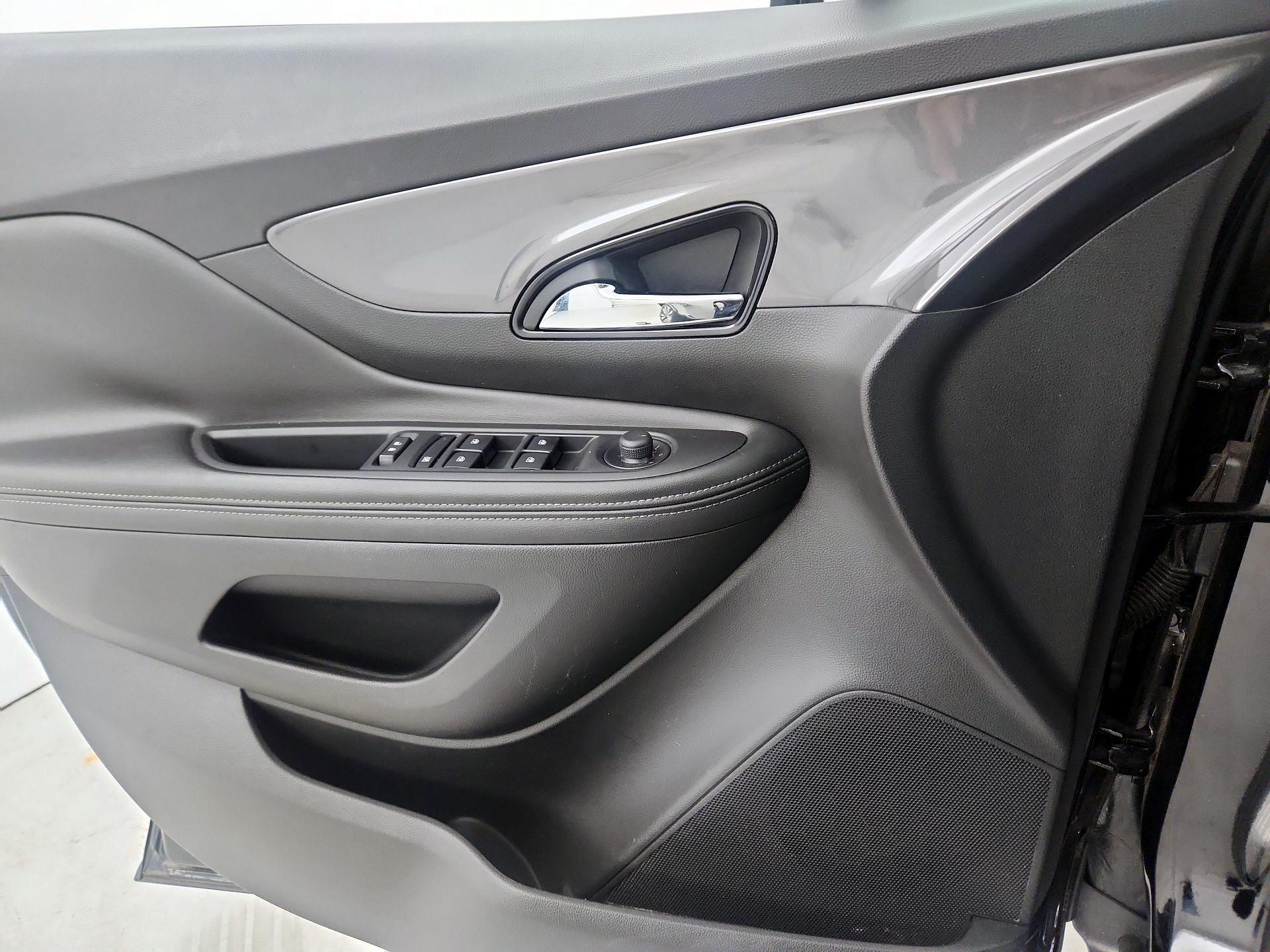 Thumbnail: 2018 Buick Encore - 12