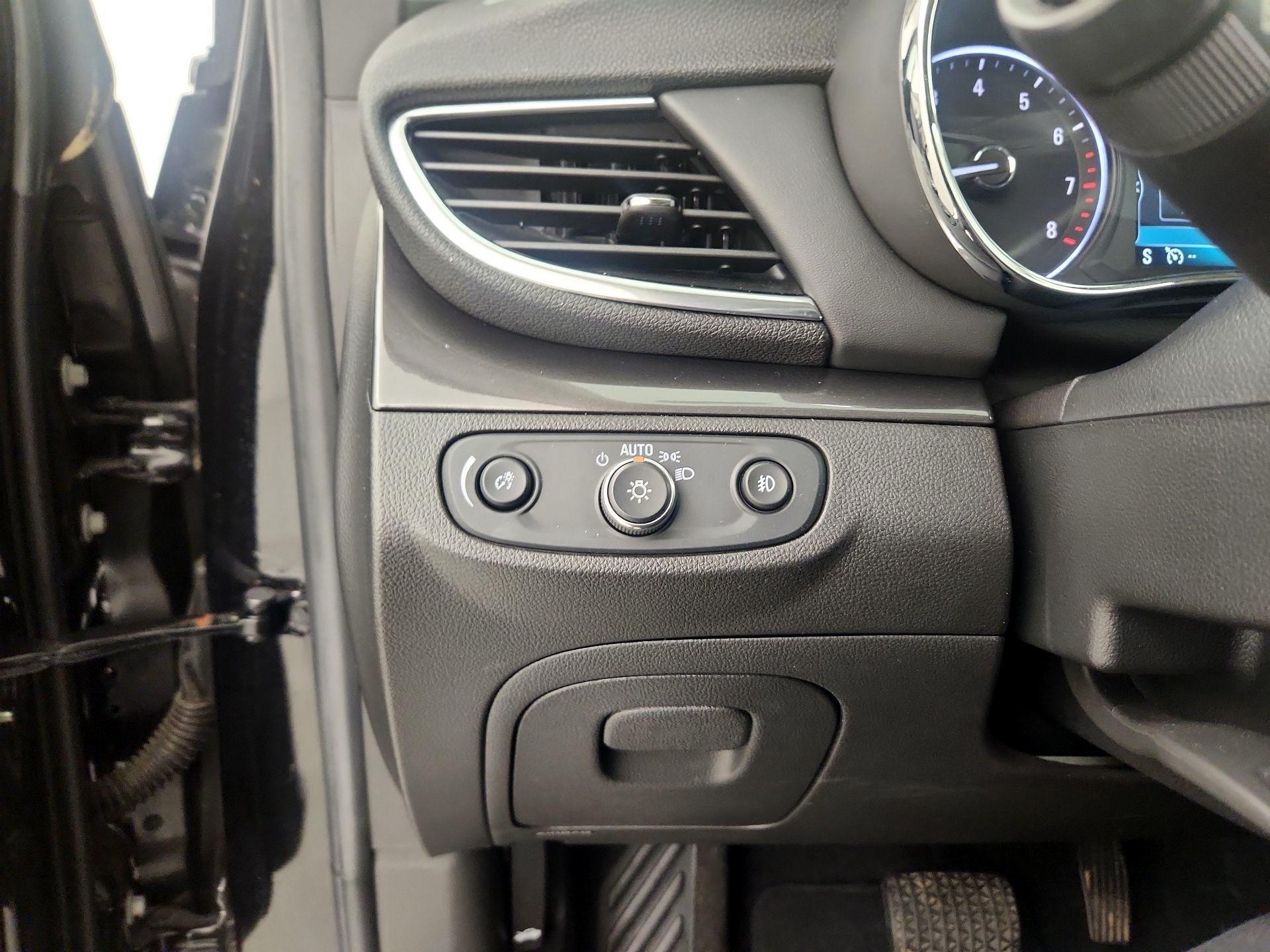 Thumbnail: 2018 Buick Encore - 13