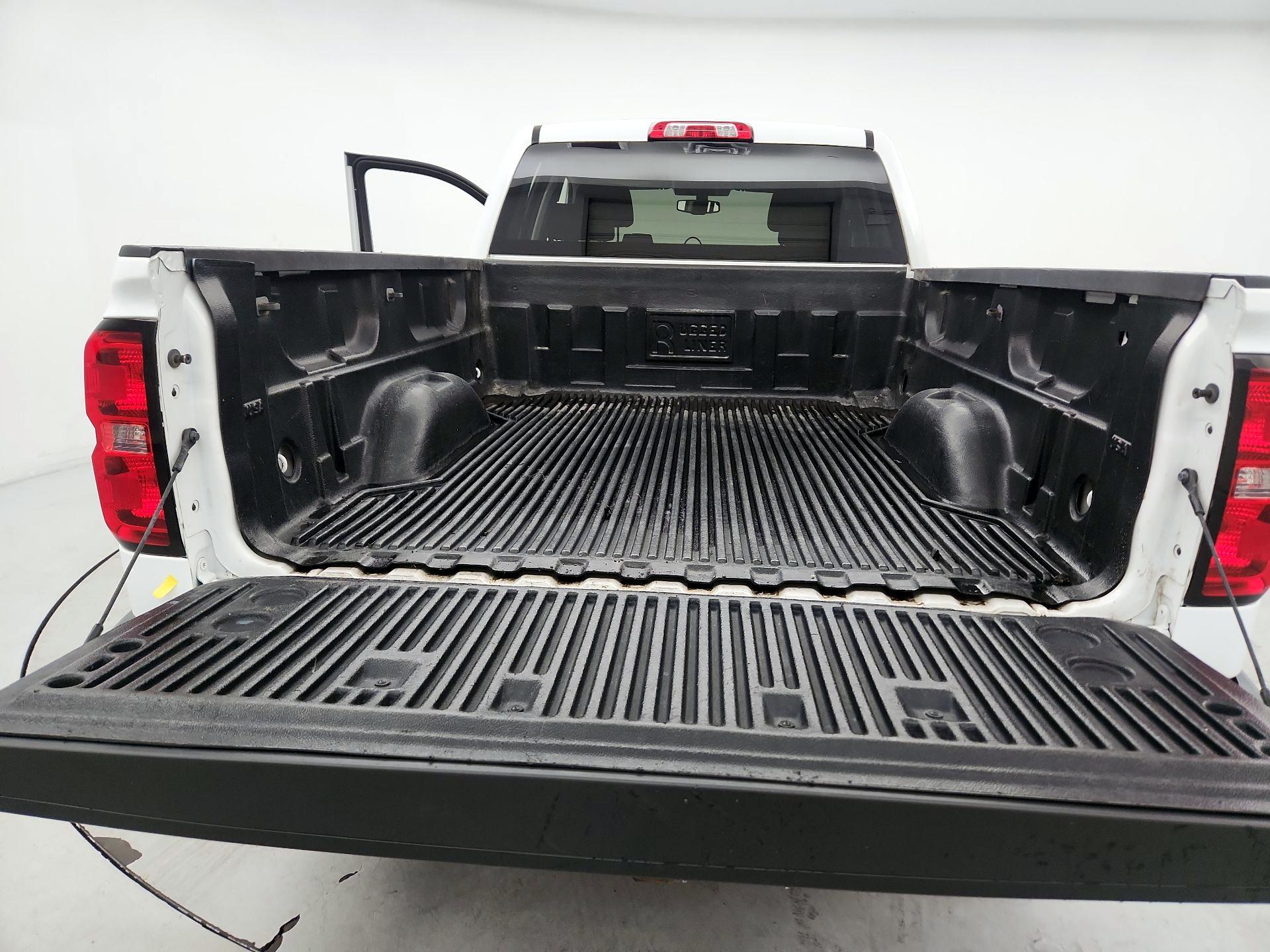 Thumbnail: 2019 Chevrolet Silverado 1500 - 19