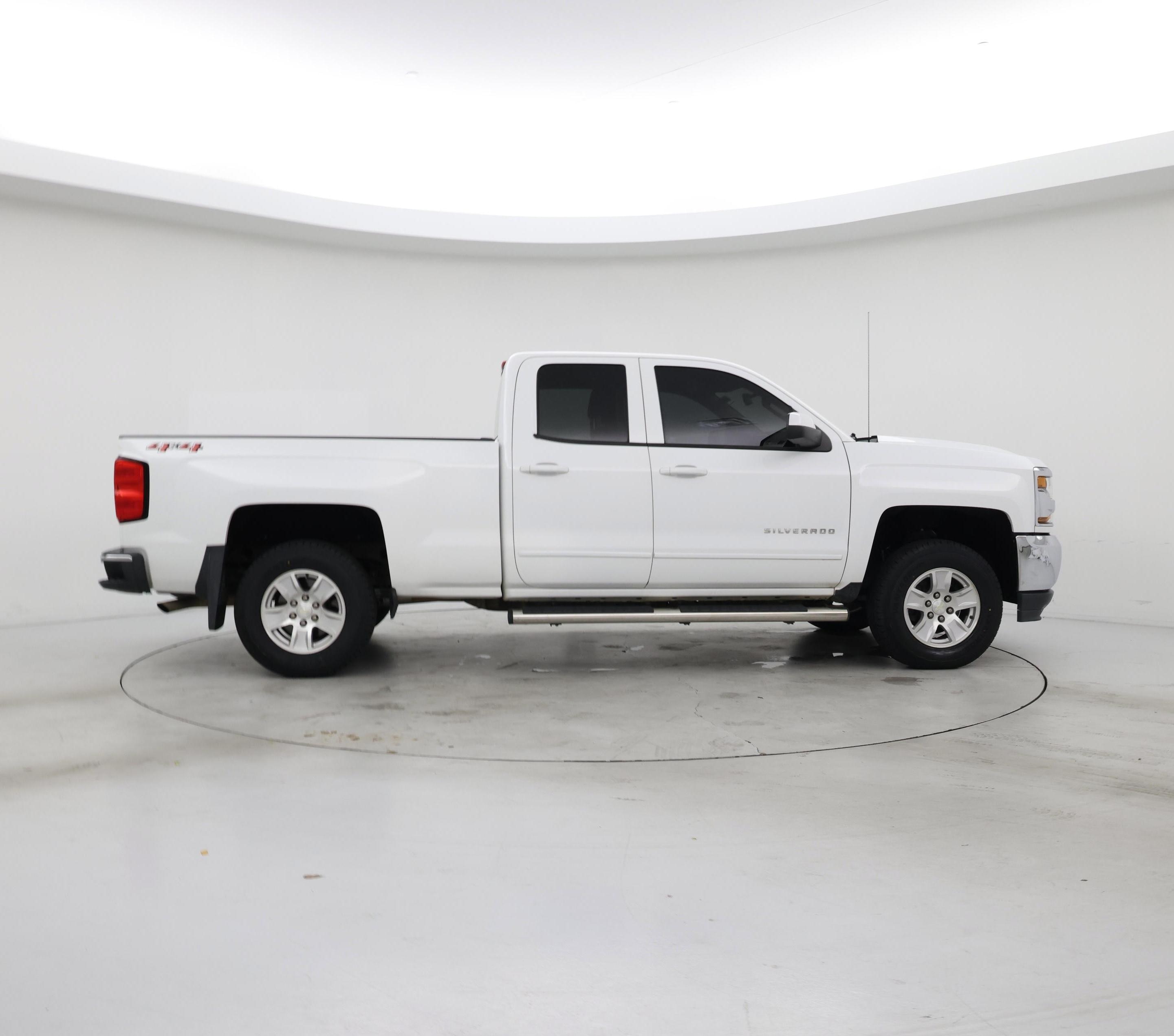 Thumbnail: 2019 Chevrolet Silverado 1500 - 7