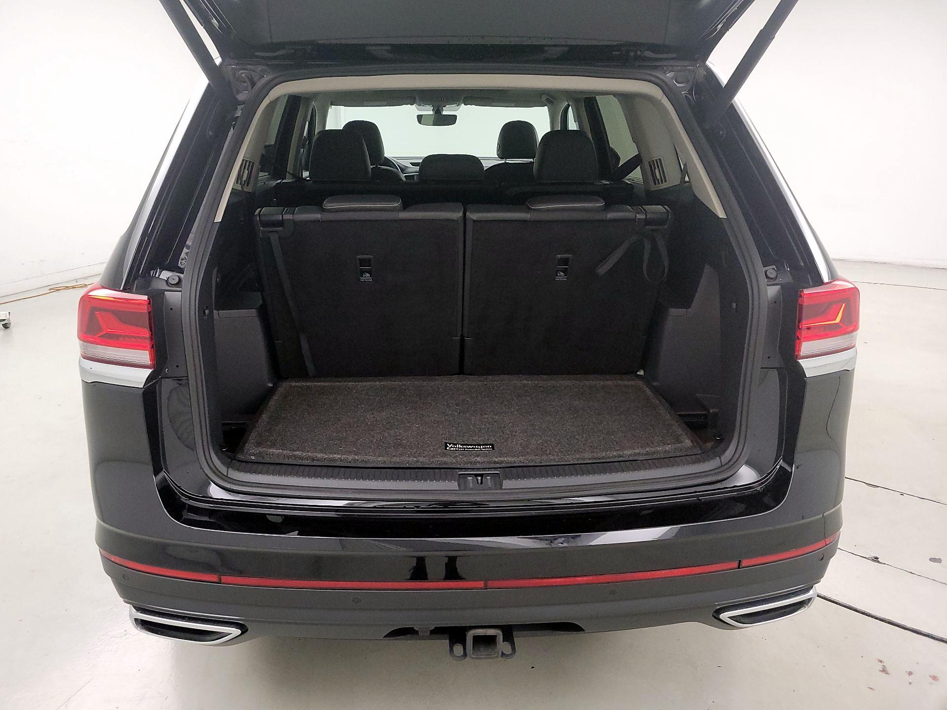 Thumbnail: 2021 Volkswagen Atlas - 18