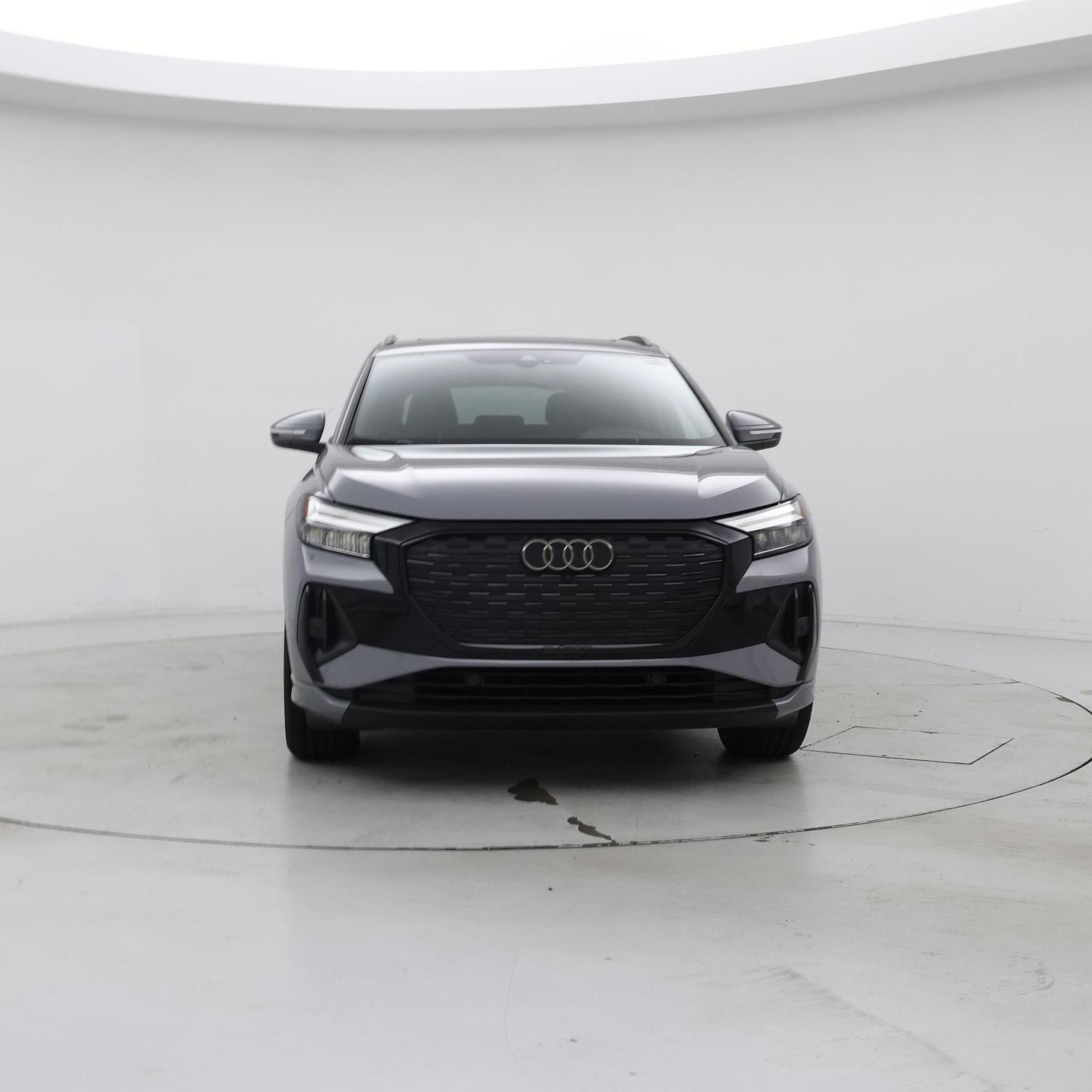 Thumbnail: 2022 Audi Q4 e-tron - 5