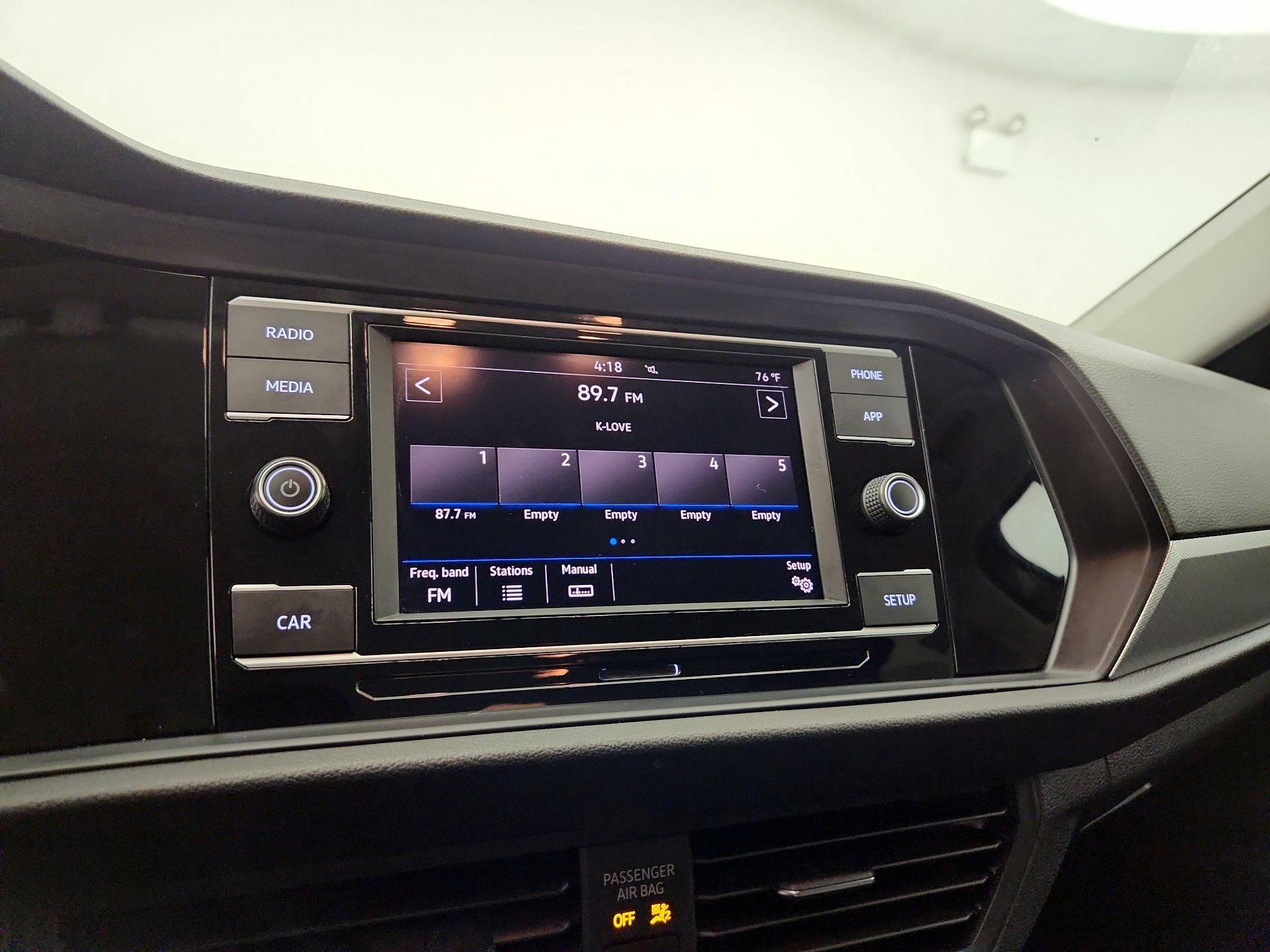 Thumbnail: 2019 Volkswagen Jetta - 15