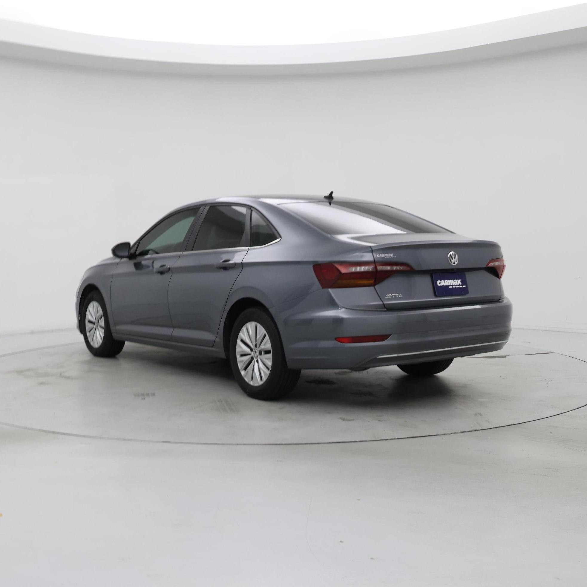 Thumbnail: 2019 Volkswagen Jetta - 2