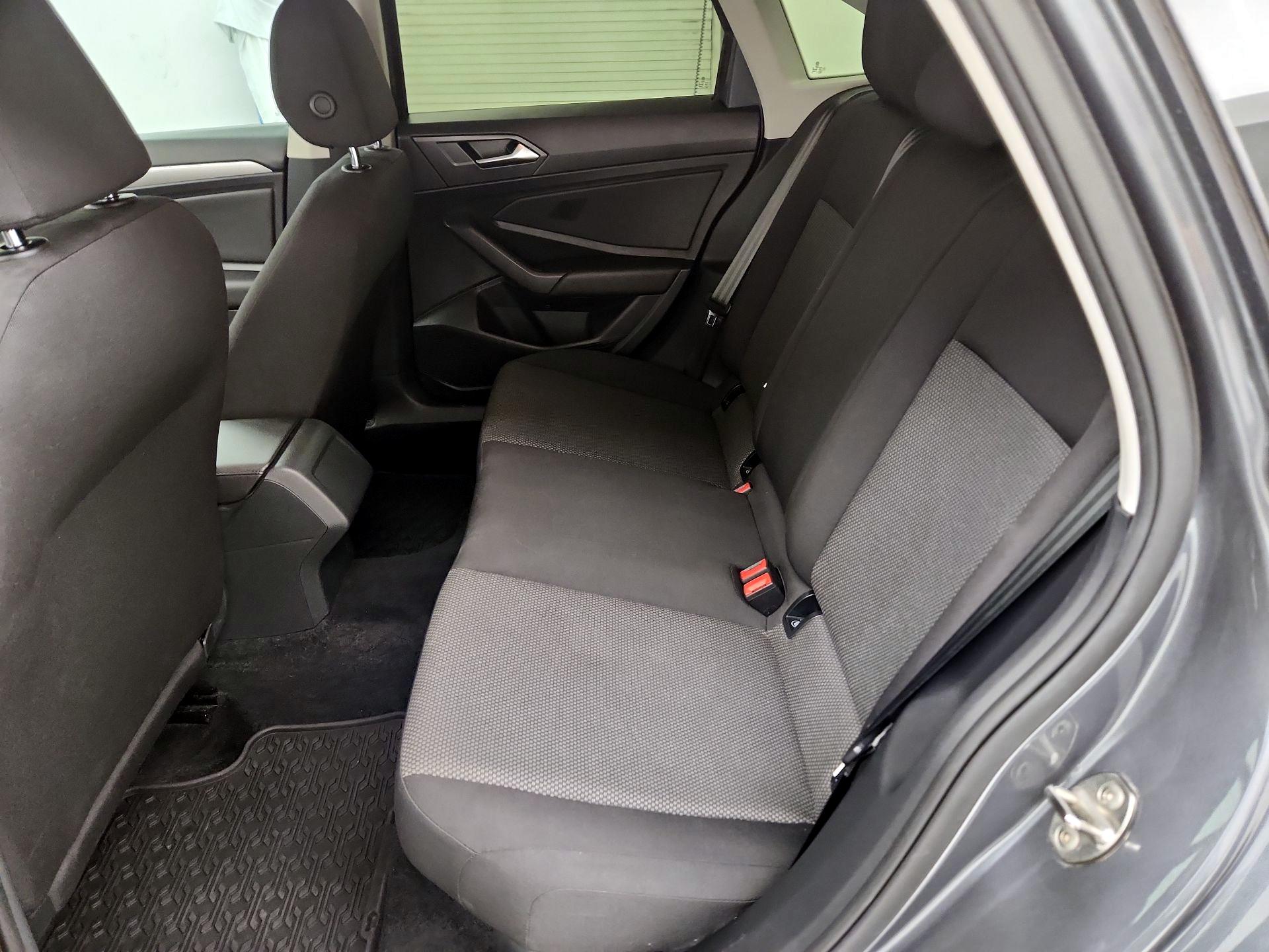 Thumbnail: 2019 Volkswagen Jetta - 19