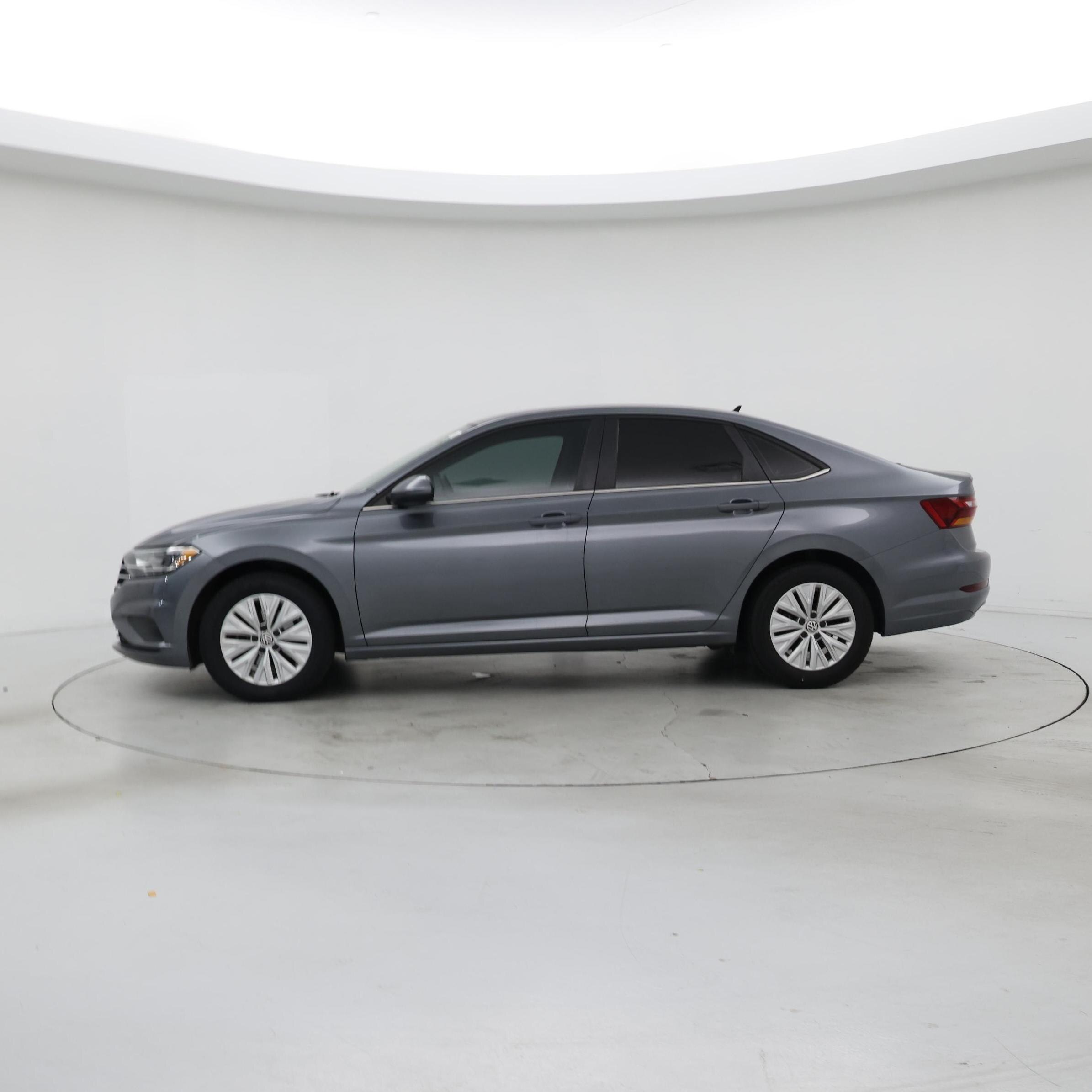 Thumbnail: 2019 Volkswagen Jetta - 3