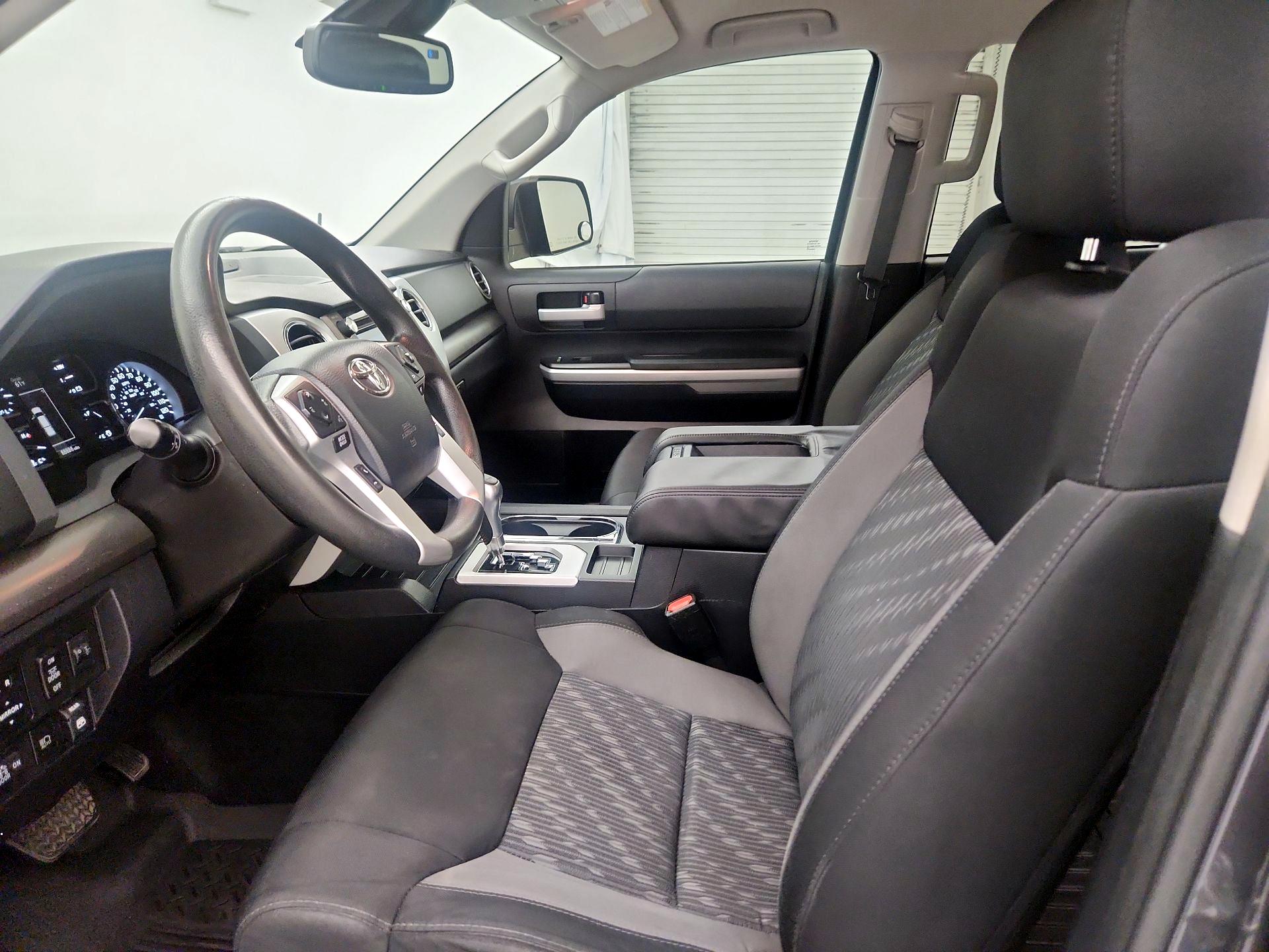 Thumbnail: 2018 Toyota Tundra - 11