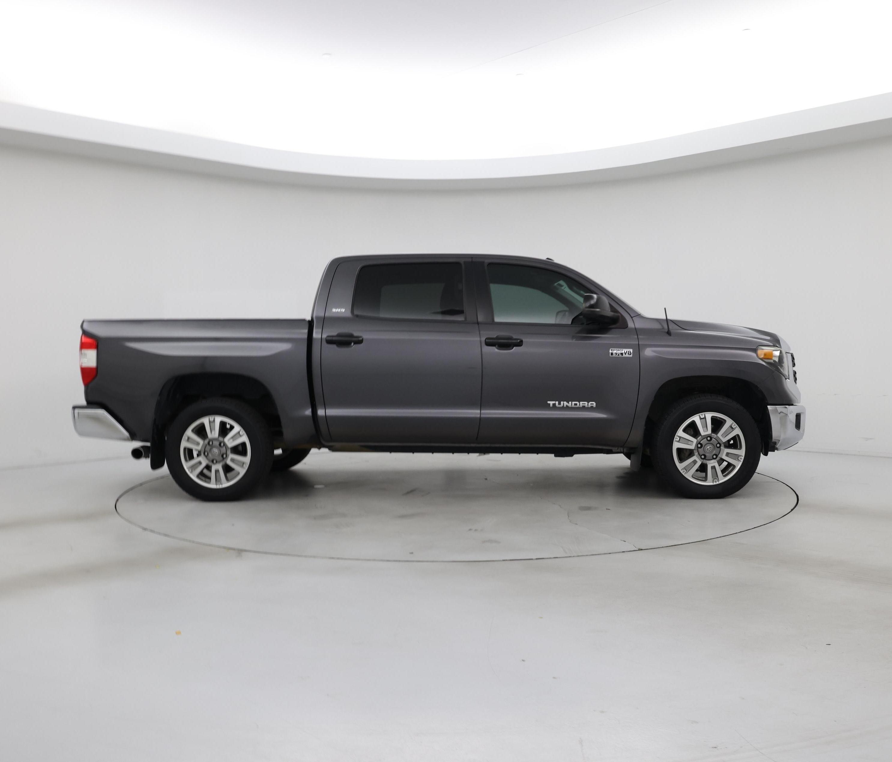 Thumbnail: 2018 Toyota Tundra - 7