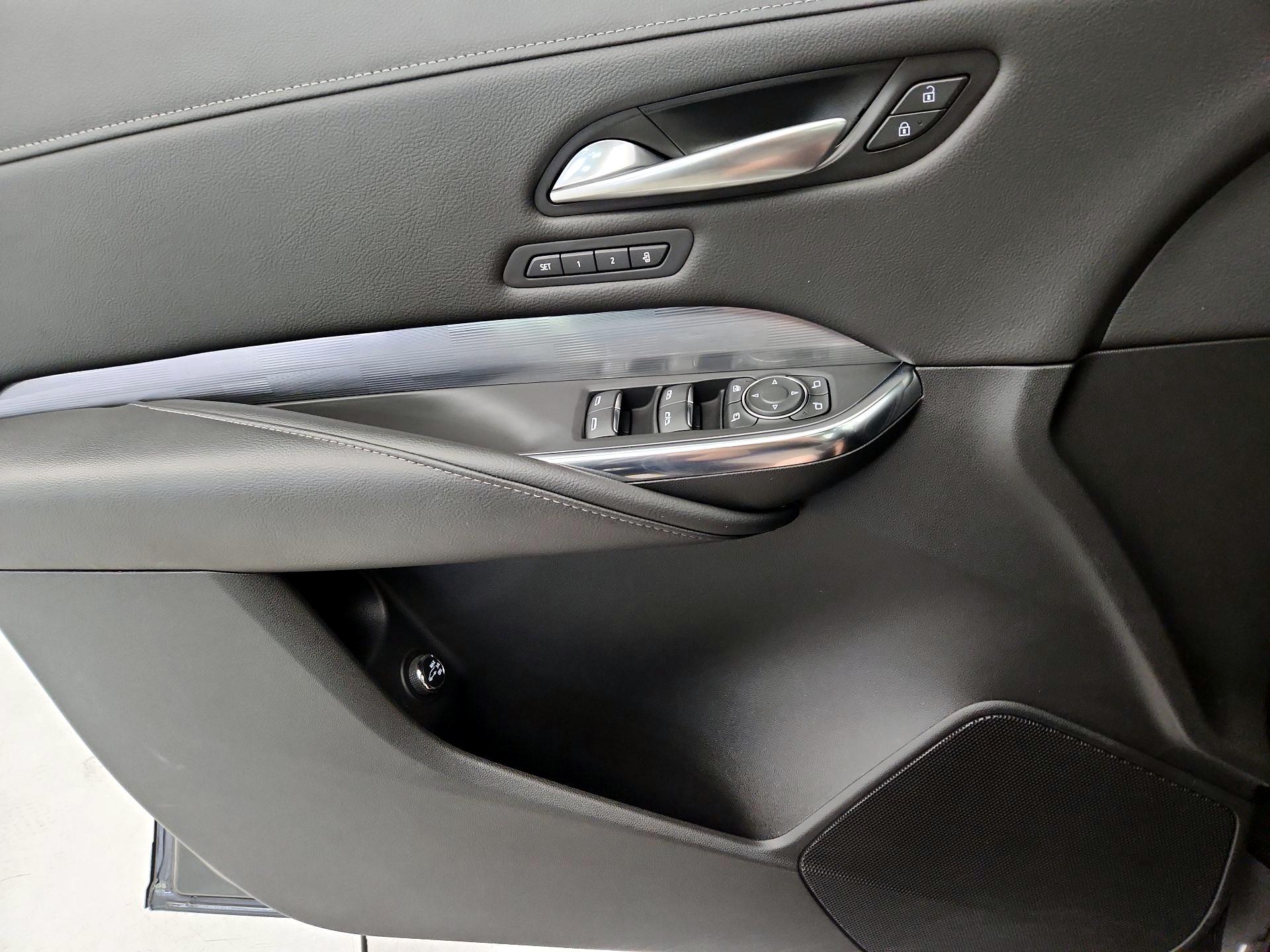Thumbnail: 2024 Cadillac XT4 - 10