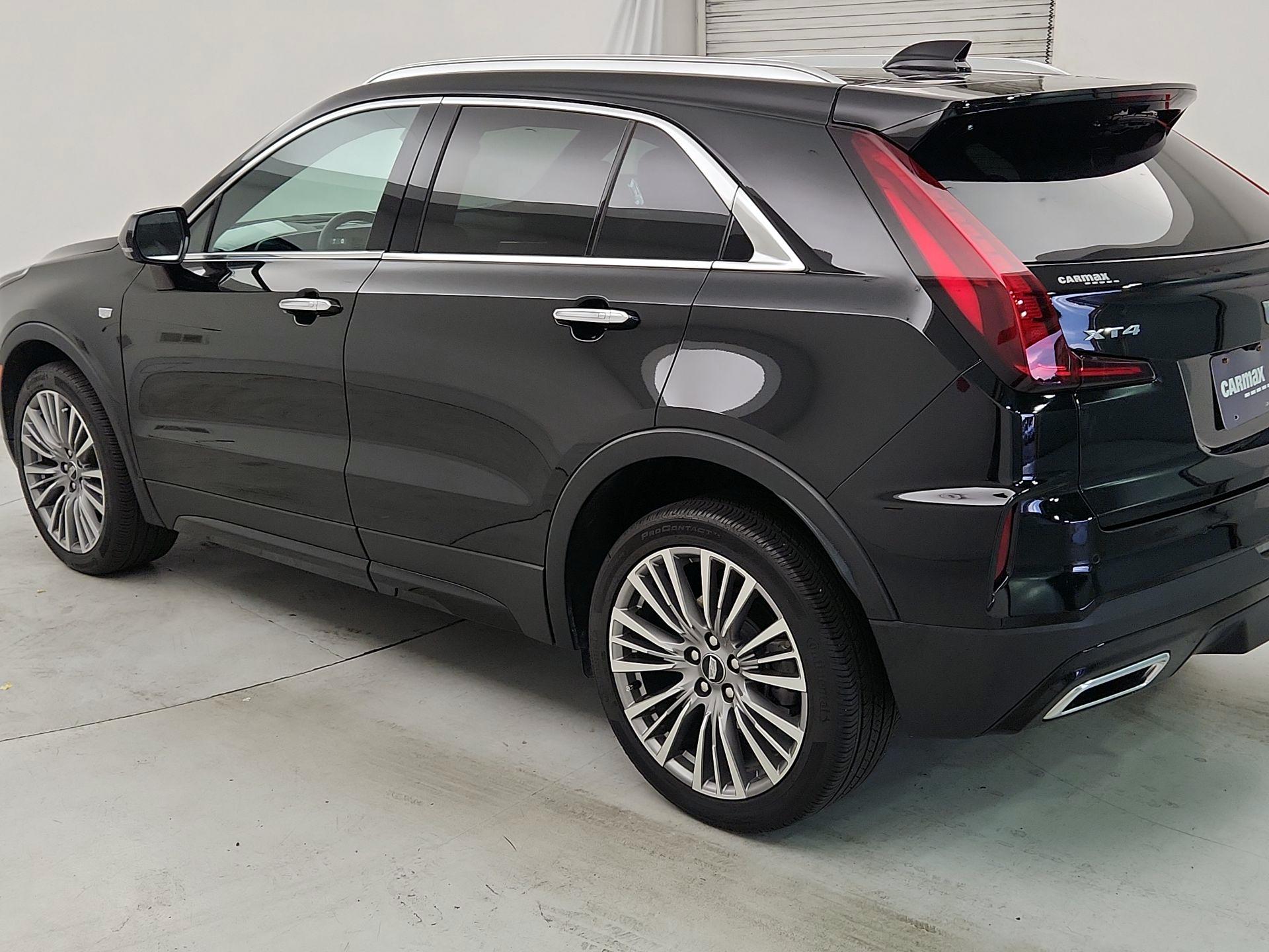 Thumbnail: 2024 Cadillac XT4 - 7