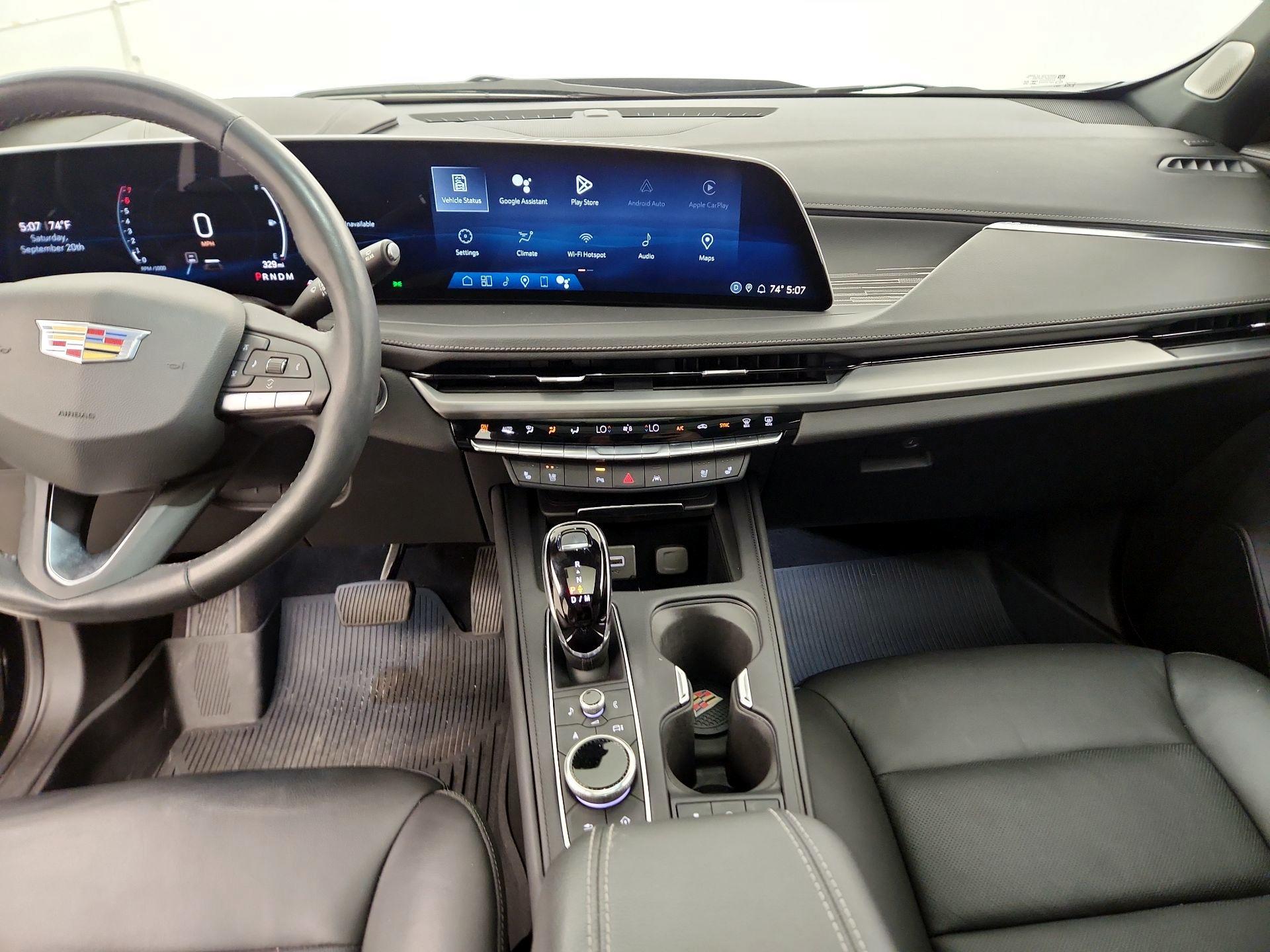 Thumbnail: 2024 Cadillac XT4 - 8