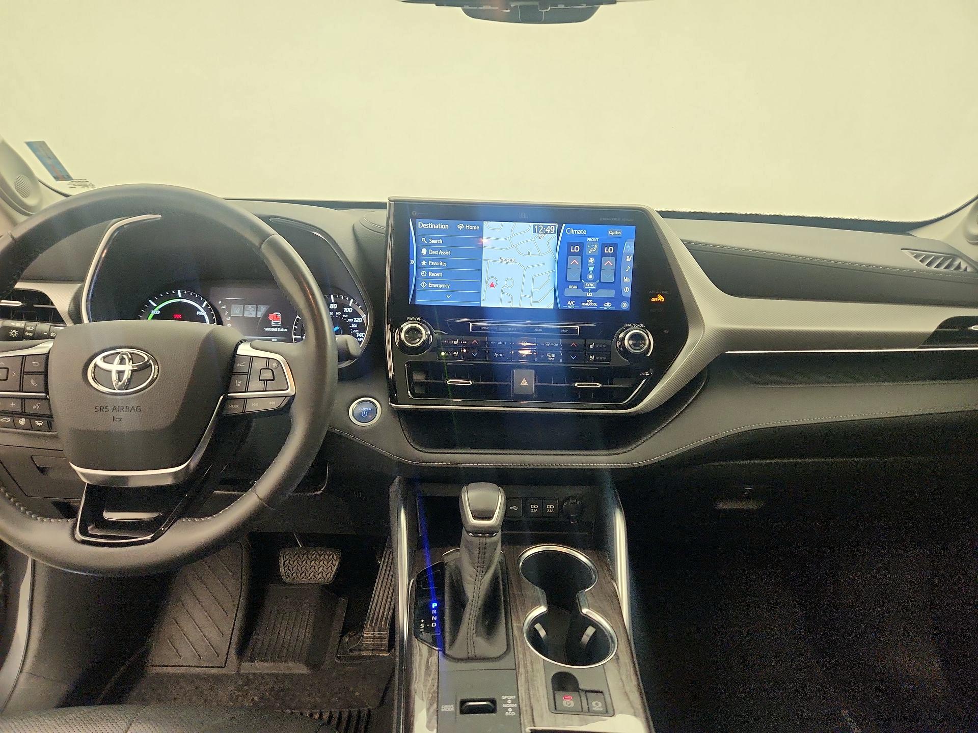 Thumbnail: 2020 Toyota Highlander - 9