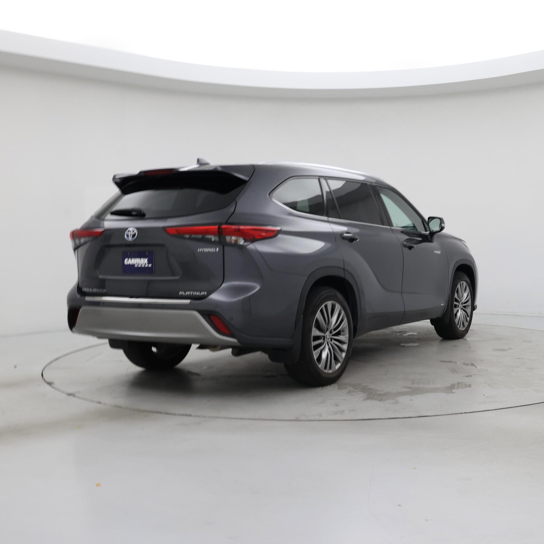 Thumbnail: 2020 Toyota Highlander - 8