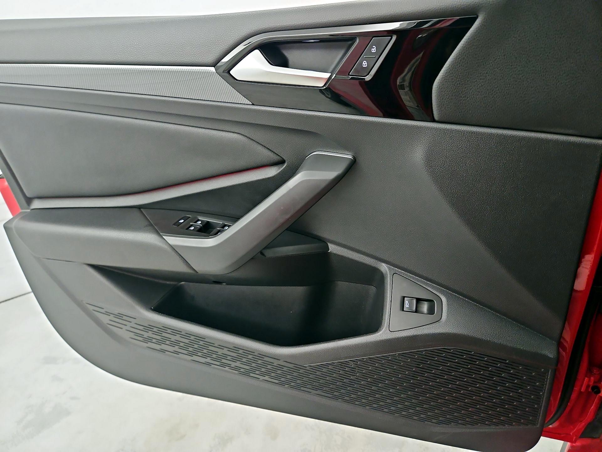 Thumbnail: 2020 Volkswagen Jetta - 12