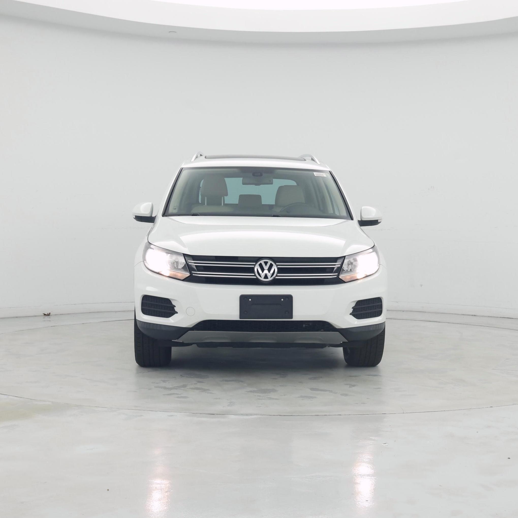 Thumbnail: 2017 Volkswagen Tiguan - 5