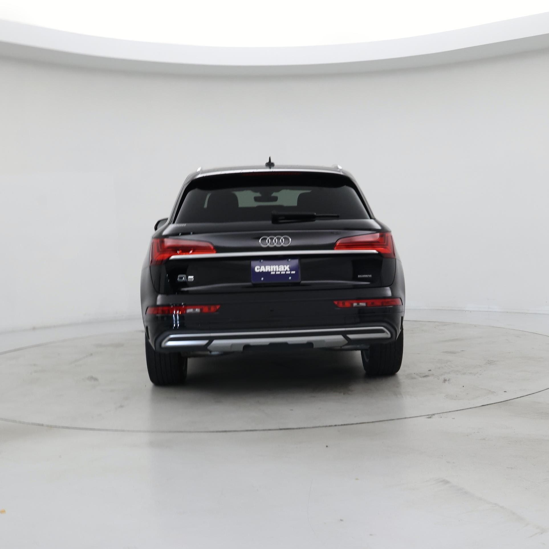 Thumbnail: 2023 Audi Q5 - 6