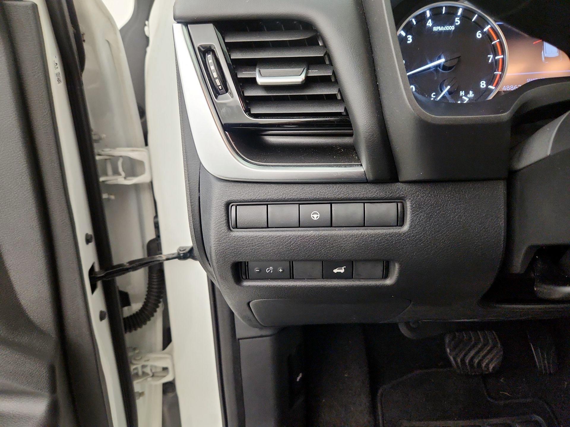 Thumbnail: 2021 Nissan Rogue - 13