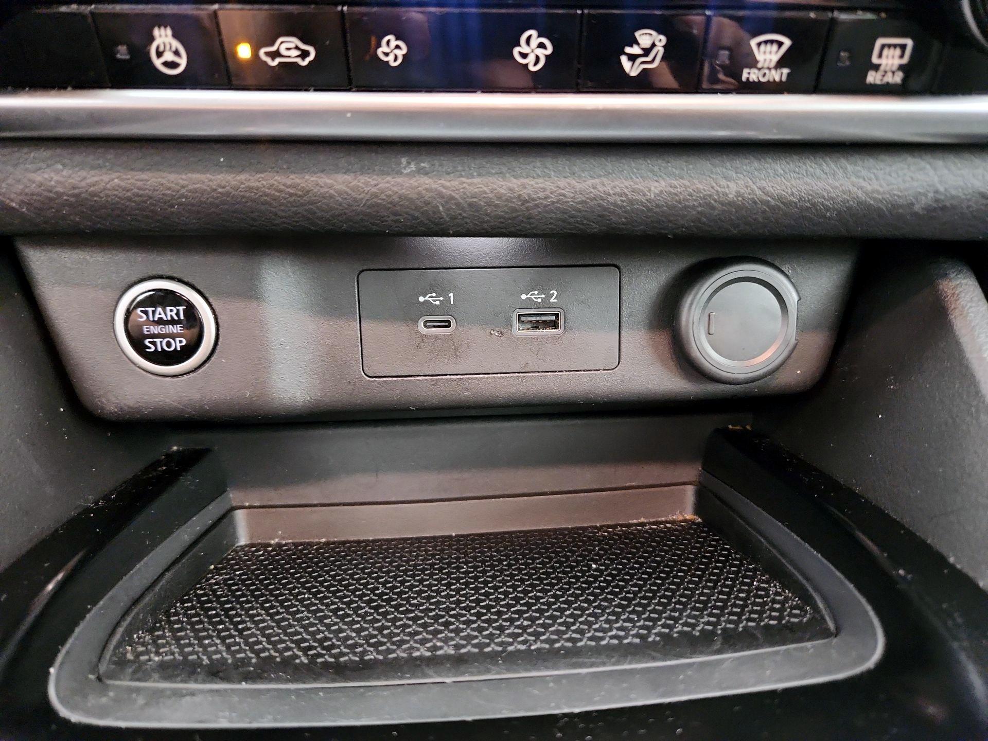 Thumbnail: 2021 Nissan Rogue - 18