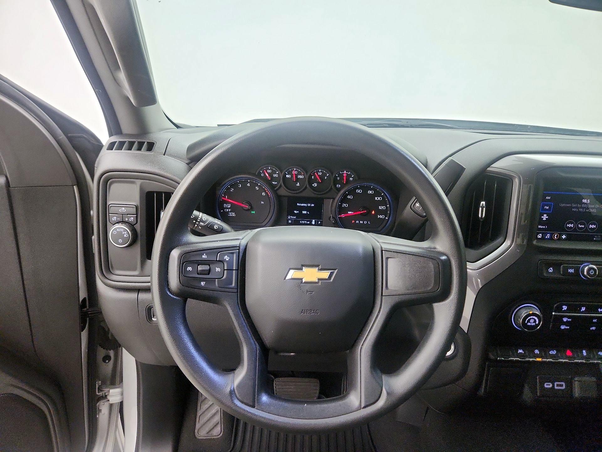 Thumbnail: 2022 Chevrolet Silverado 1500 - 10