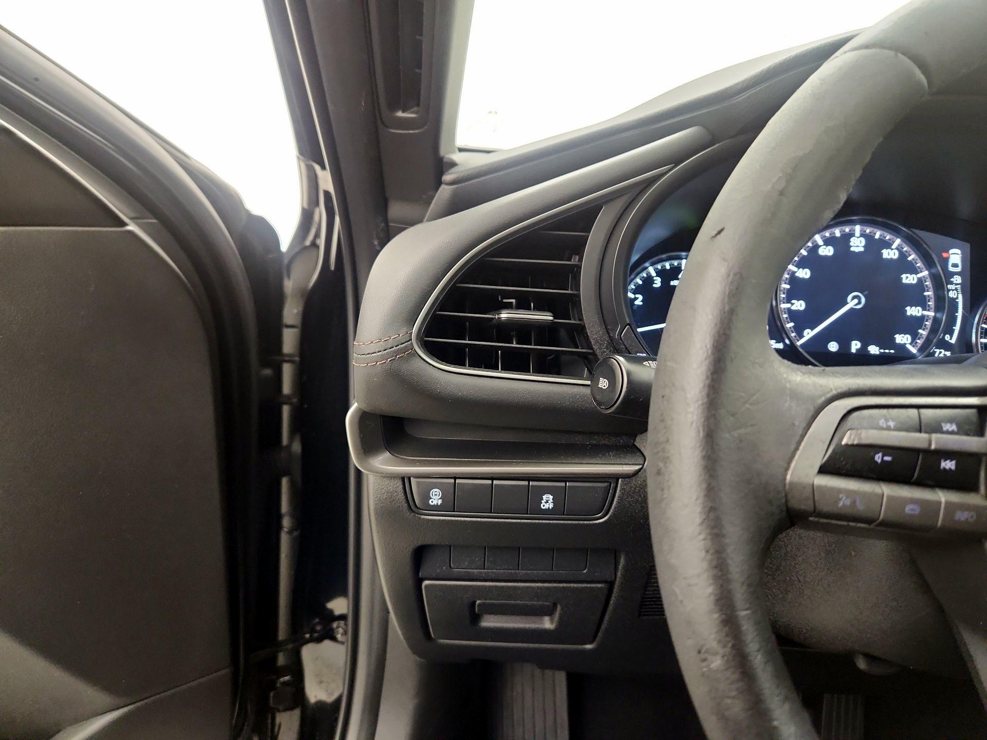 Thumbnail: 2021 Mazda Mazda3 - 13