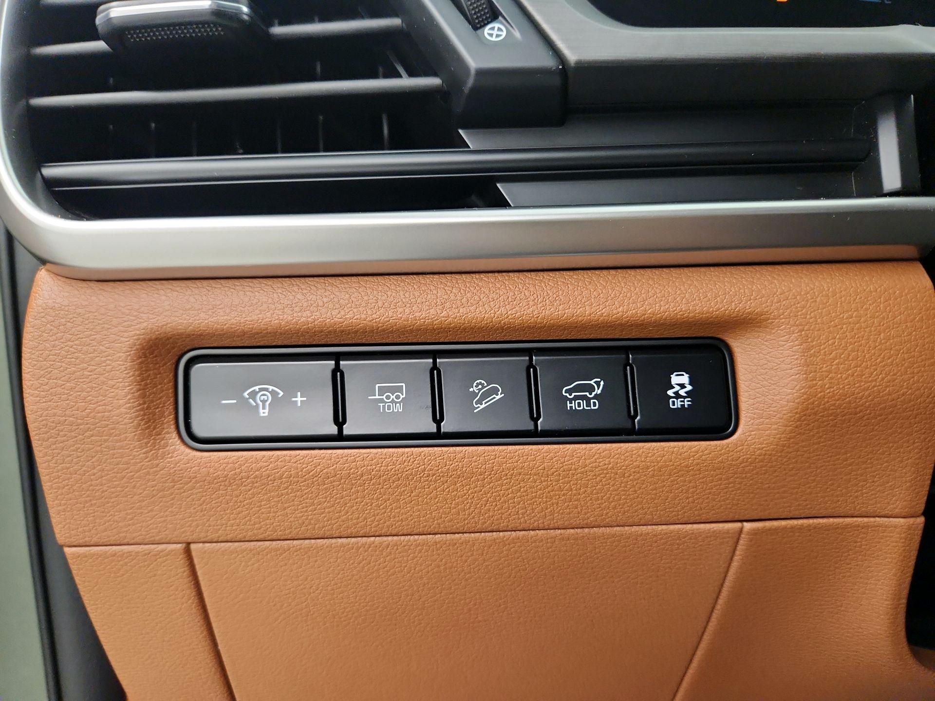 Thumbnail: 2023 Kia Telluride - 11