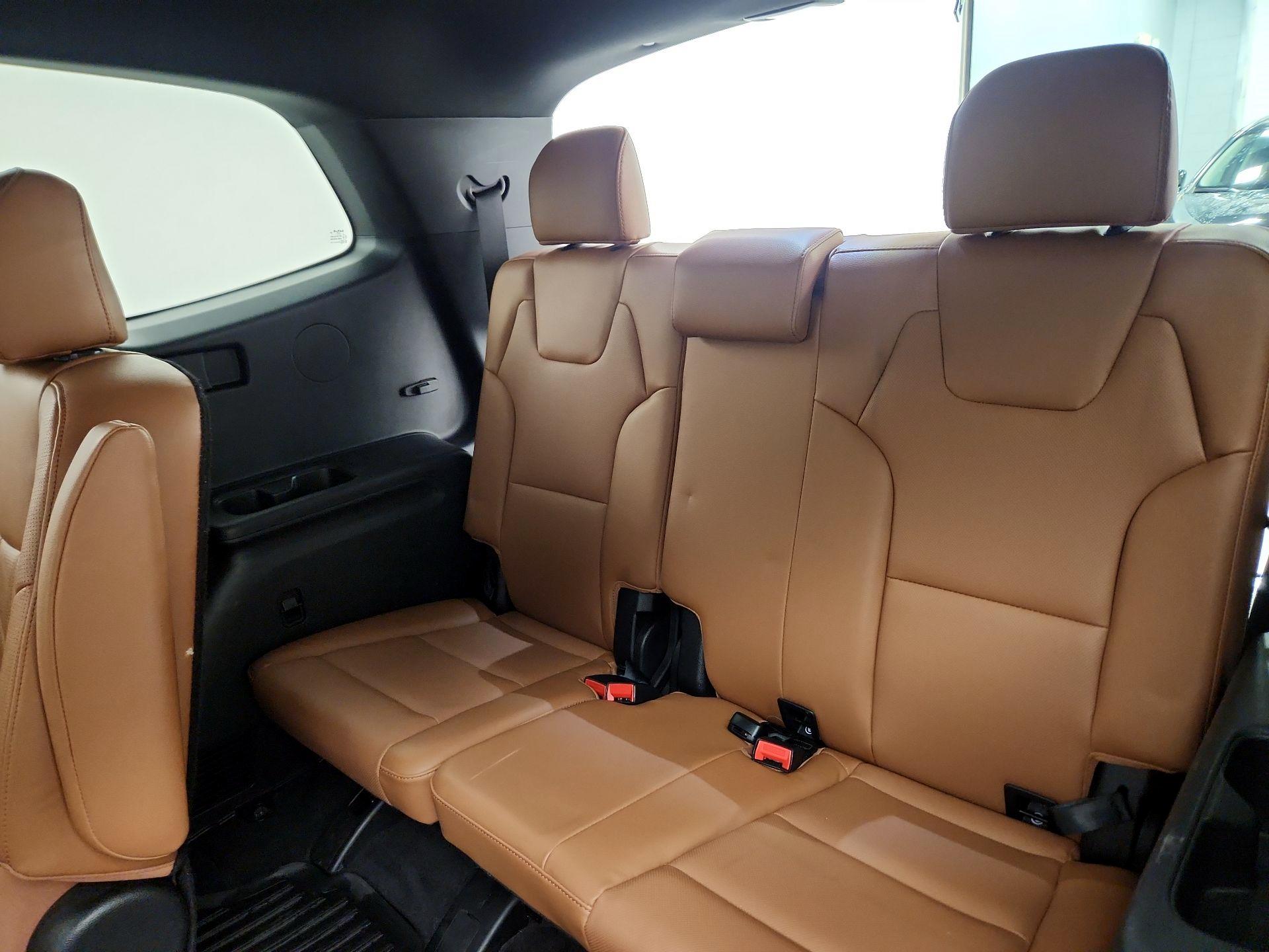 Thumbnail: 2023 Kia Telluride - 19