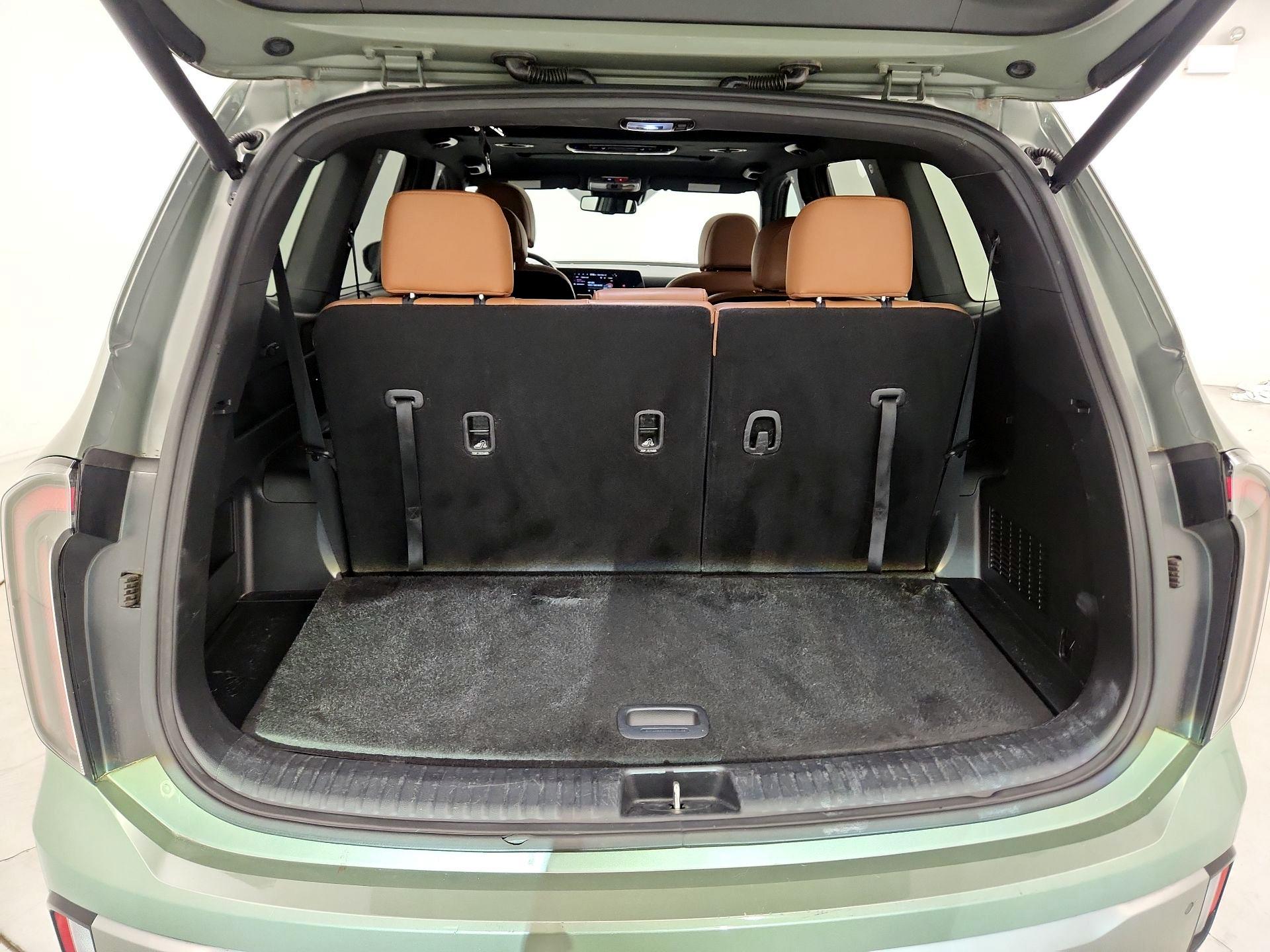 Thumbnail: 2023 Kia Telluride - 20