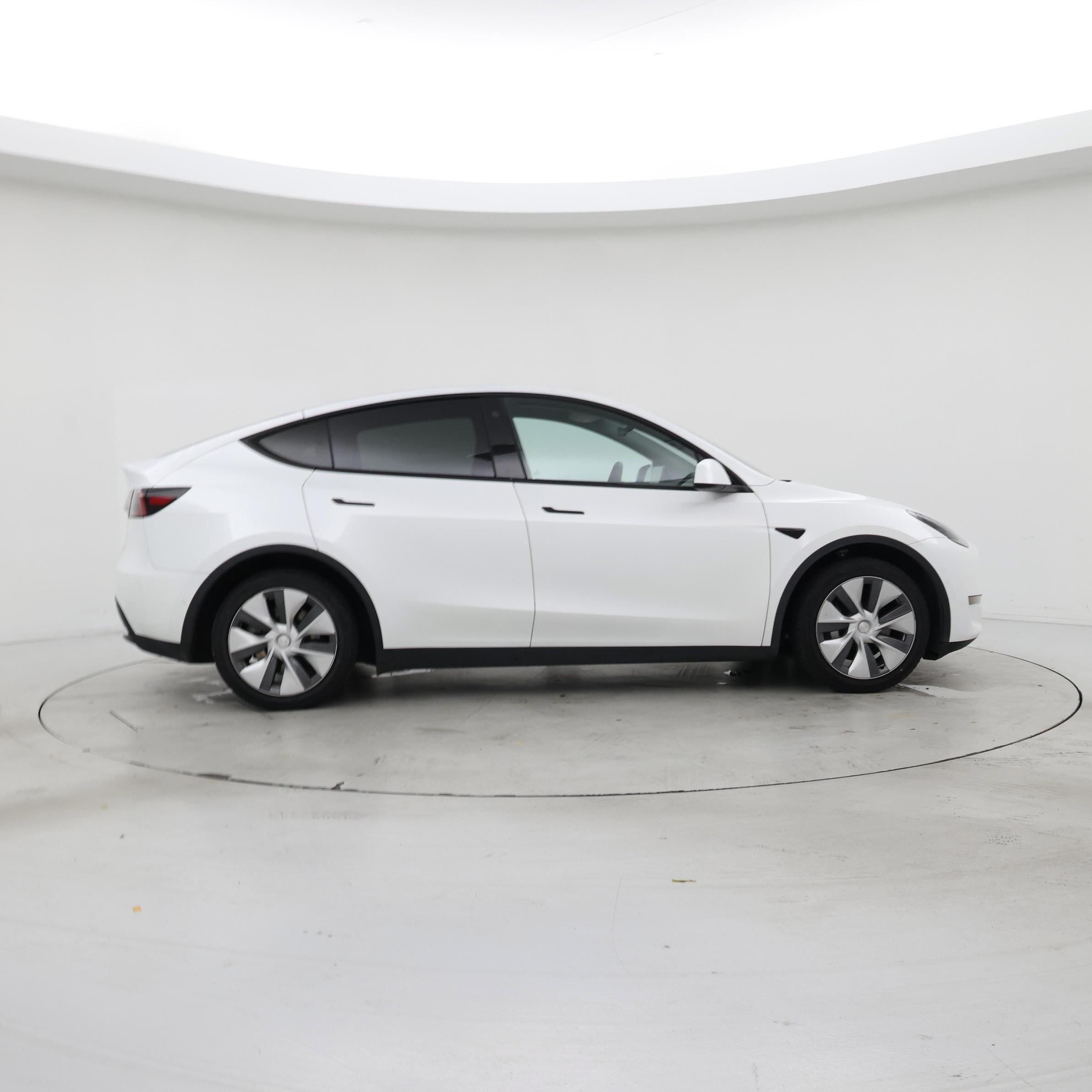 Thumbnail: 2022 Tesla Model Y - 7