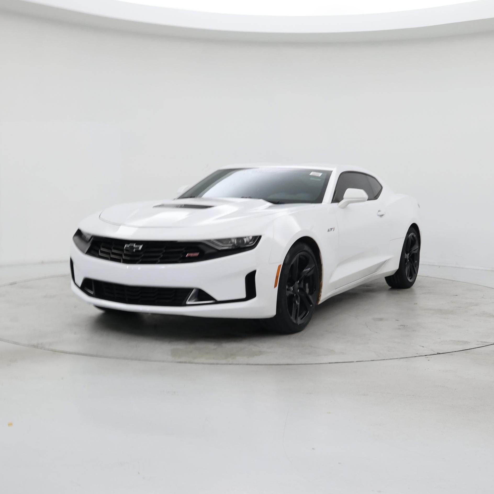 Thumbnail: 2021 Chevrolet Camaro - 4