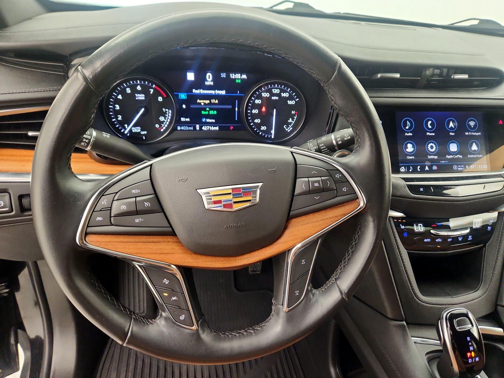 Thumbnail: 2021 Cadillac XT5 - 10