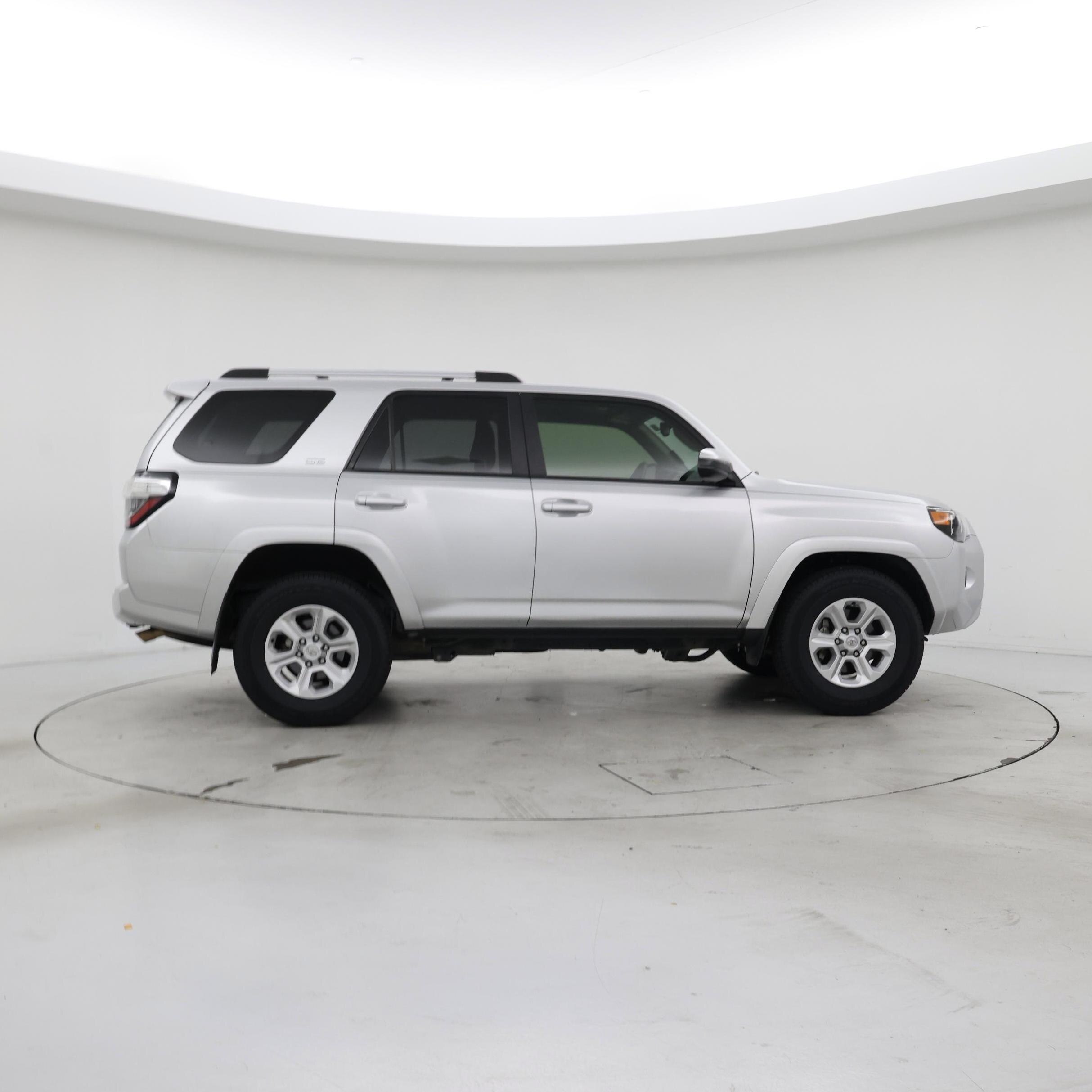 Thumbnail: 2022 Toyota 4Runner - 7